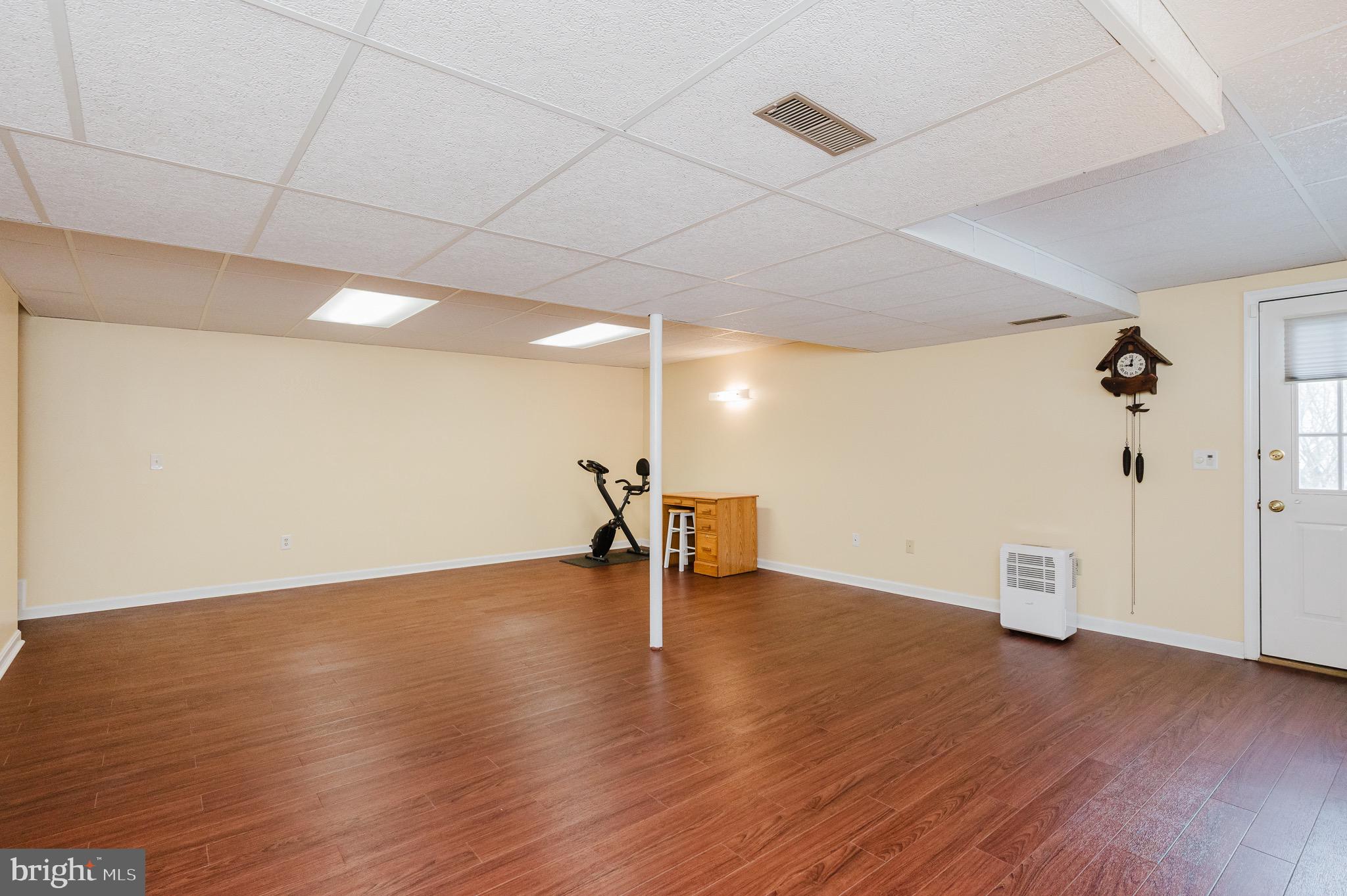 STRAWBERRY FIELDS - Residential