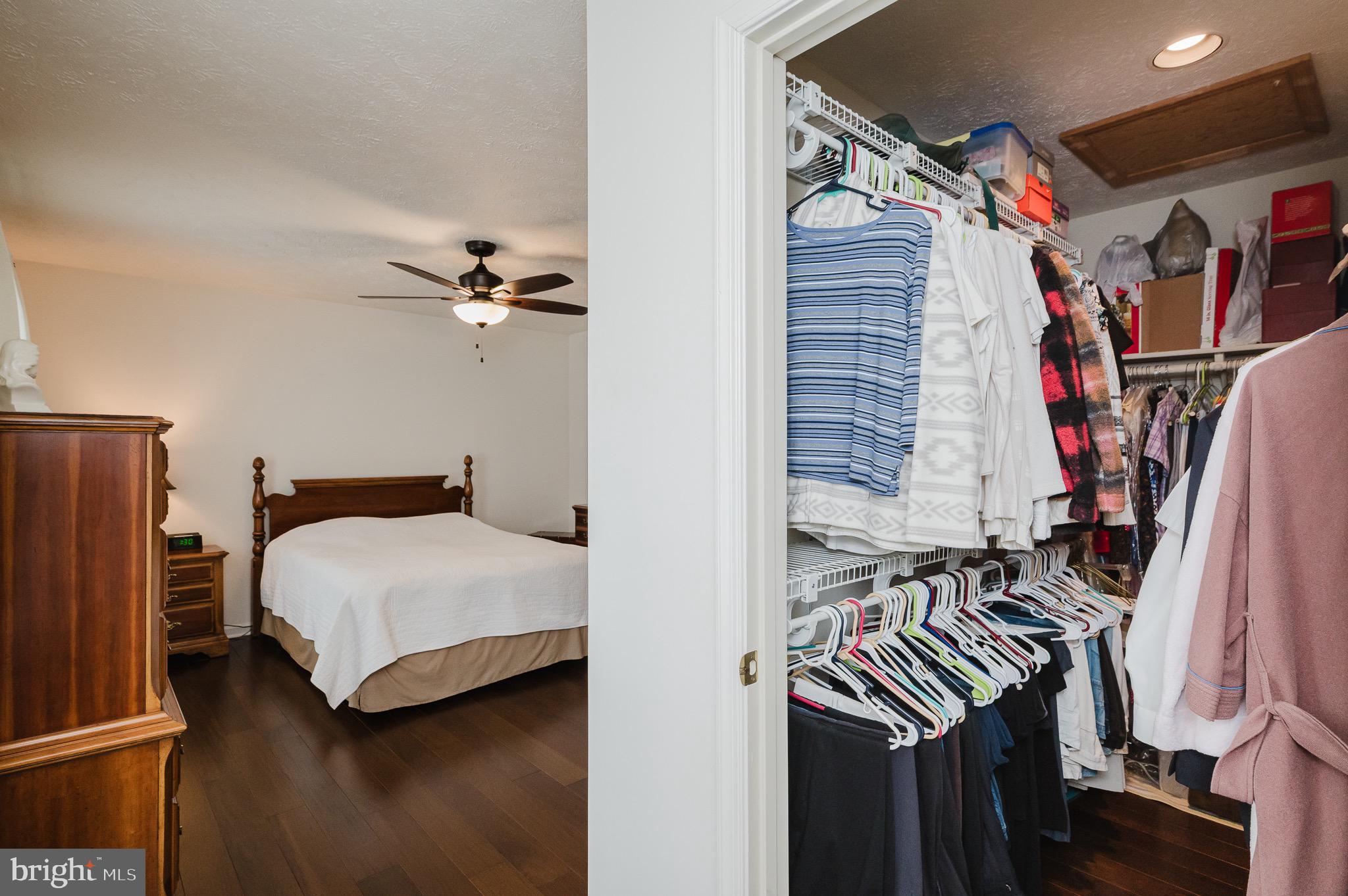 STRAWBERRY FIELDS - Residential