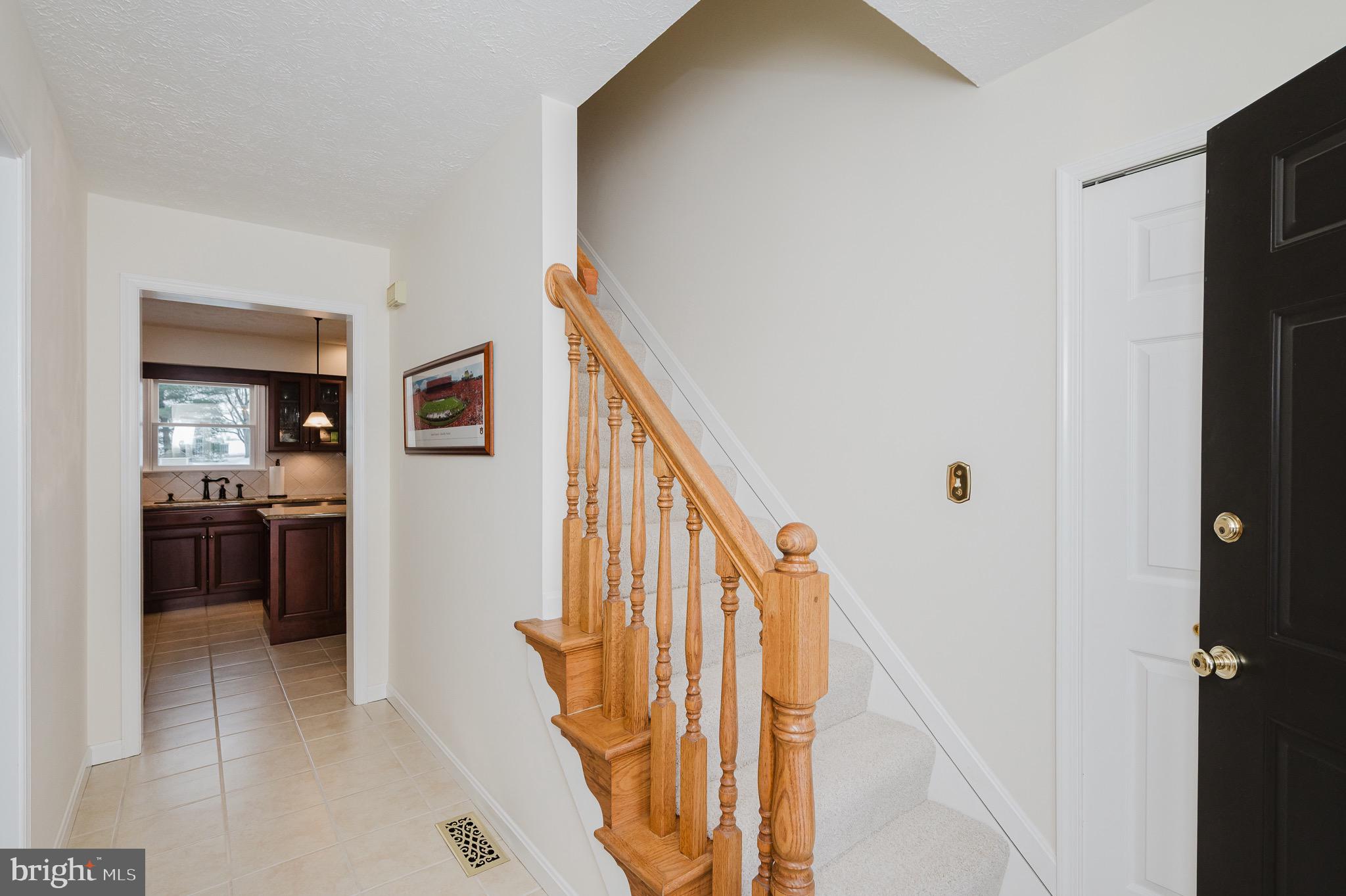 STRAWBERRY FIELDS - Residential