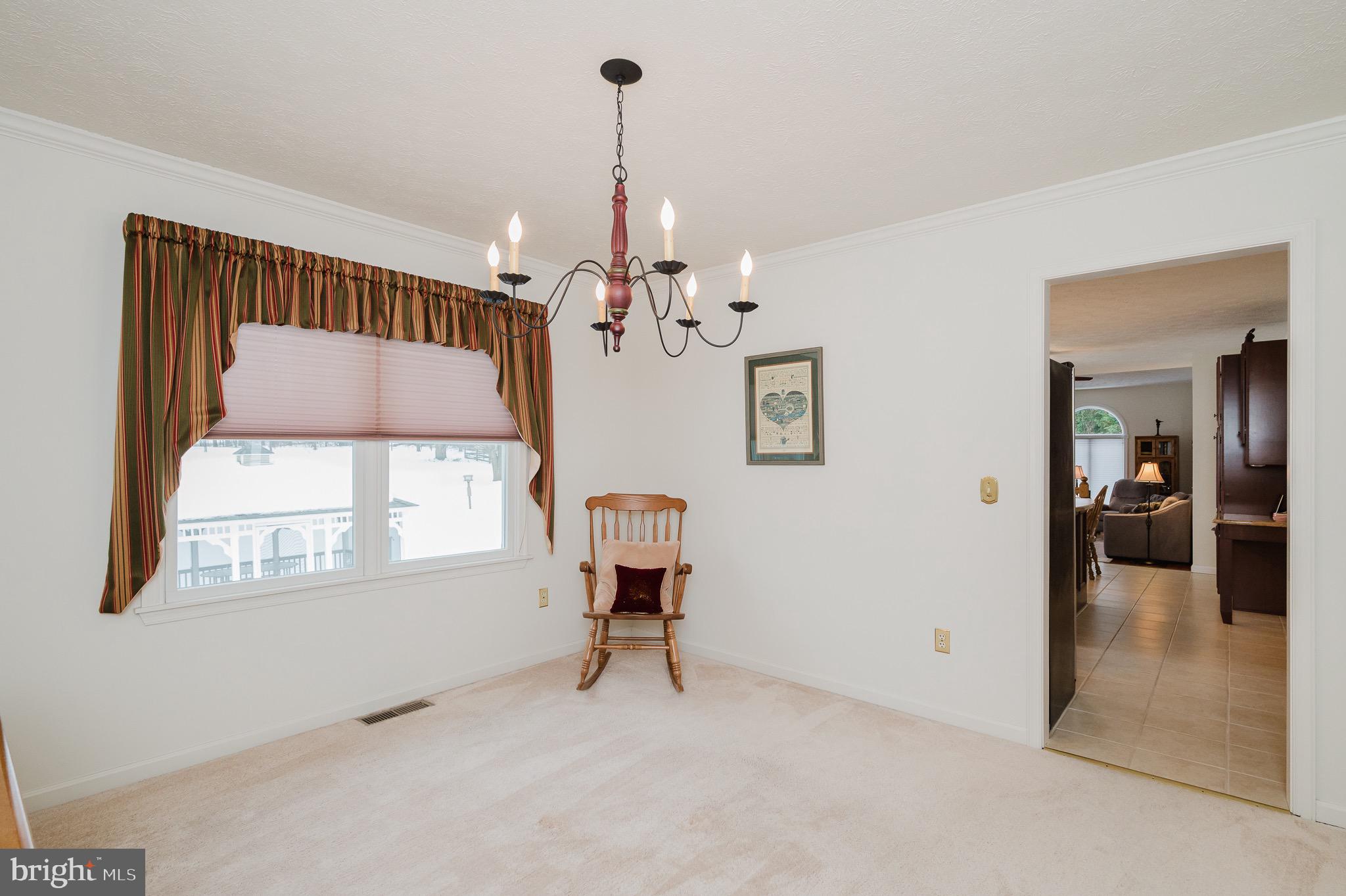 STRAWBERRY FIELDS - Residential