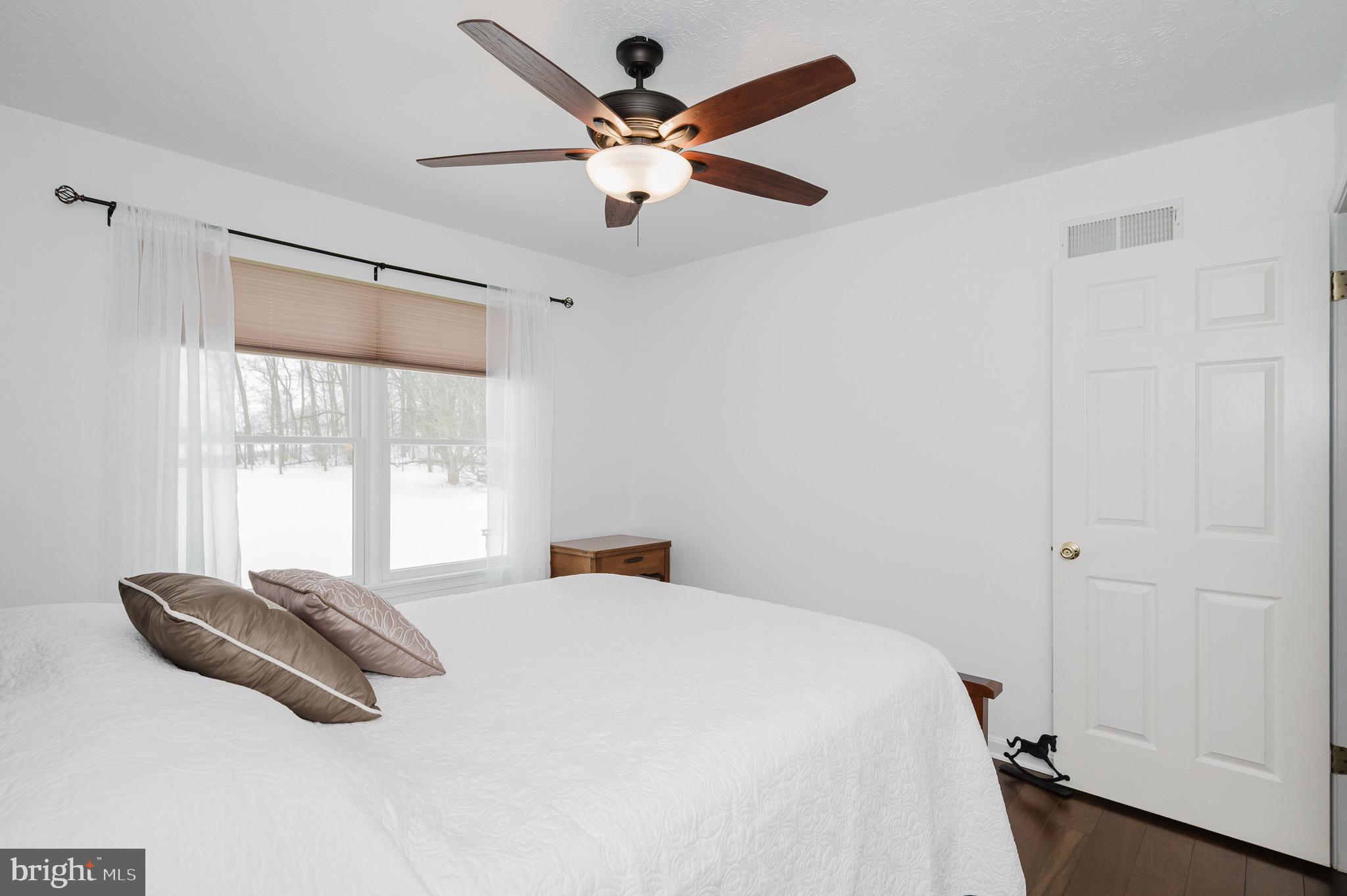 STRAWBERRY FIELDS - Residential