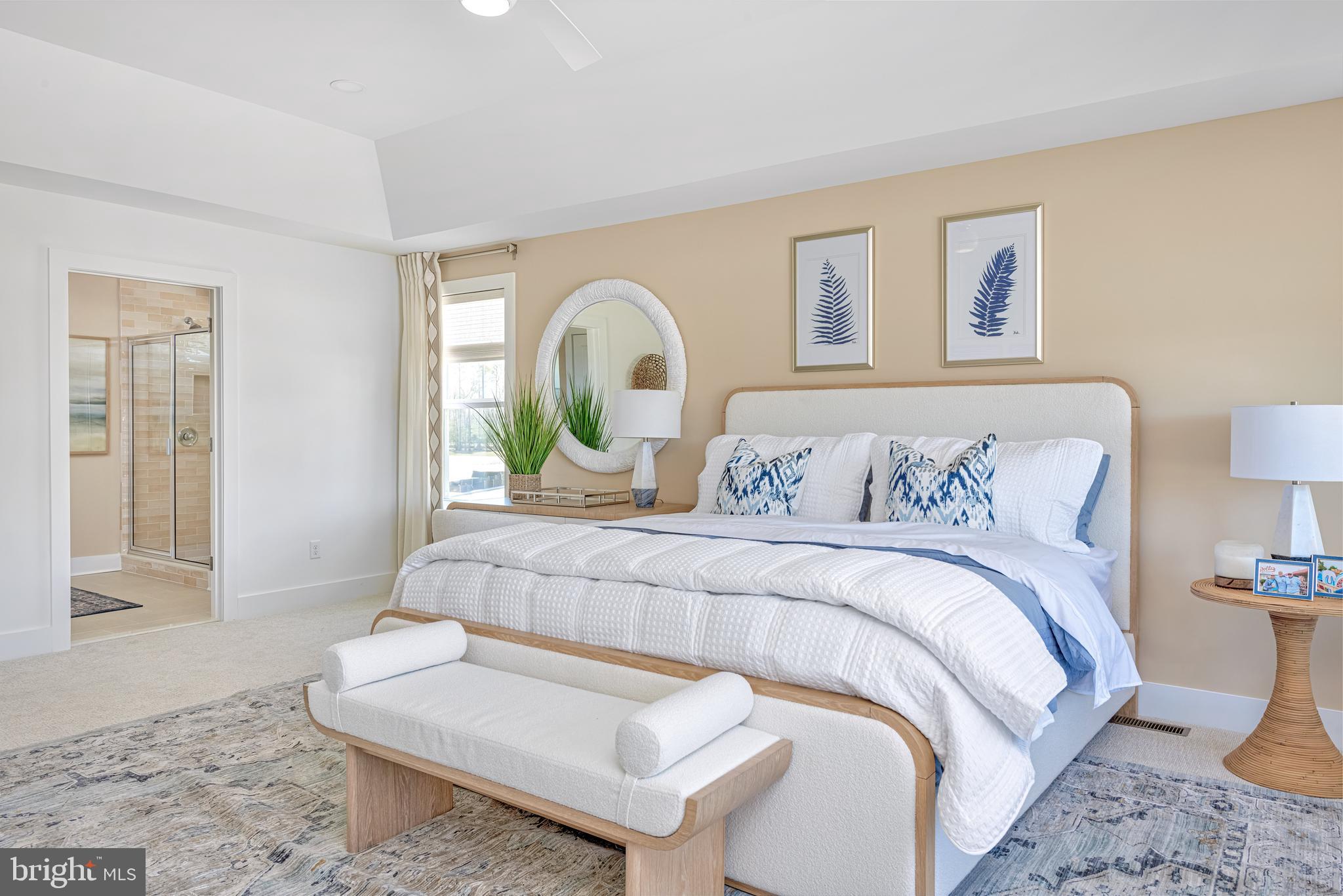 CHANNEL POINTE - Residential