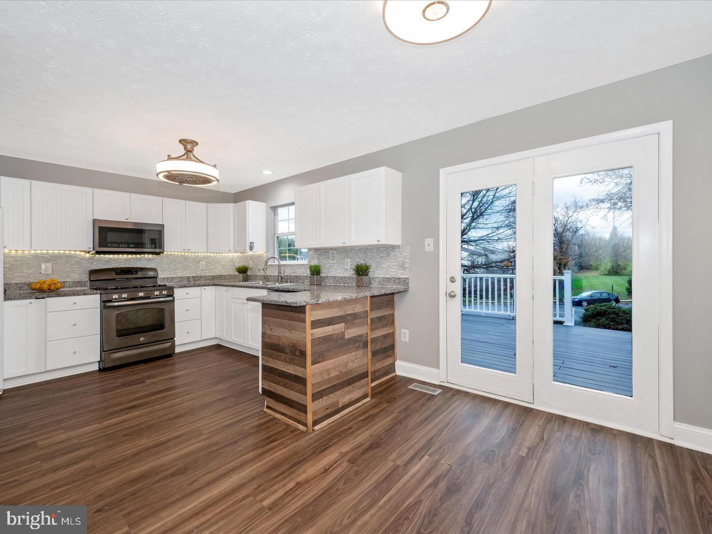 FREDERICK HEIGHTS - Residential Lease