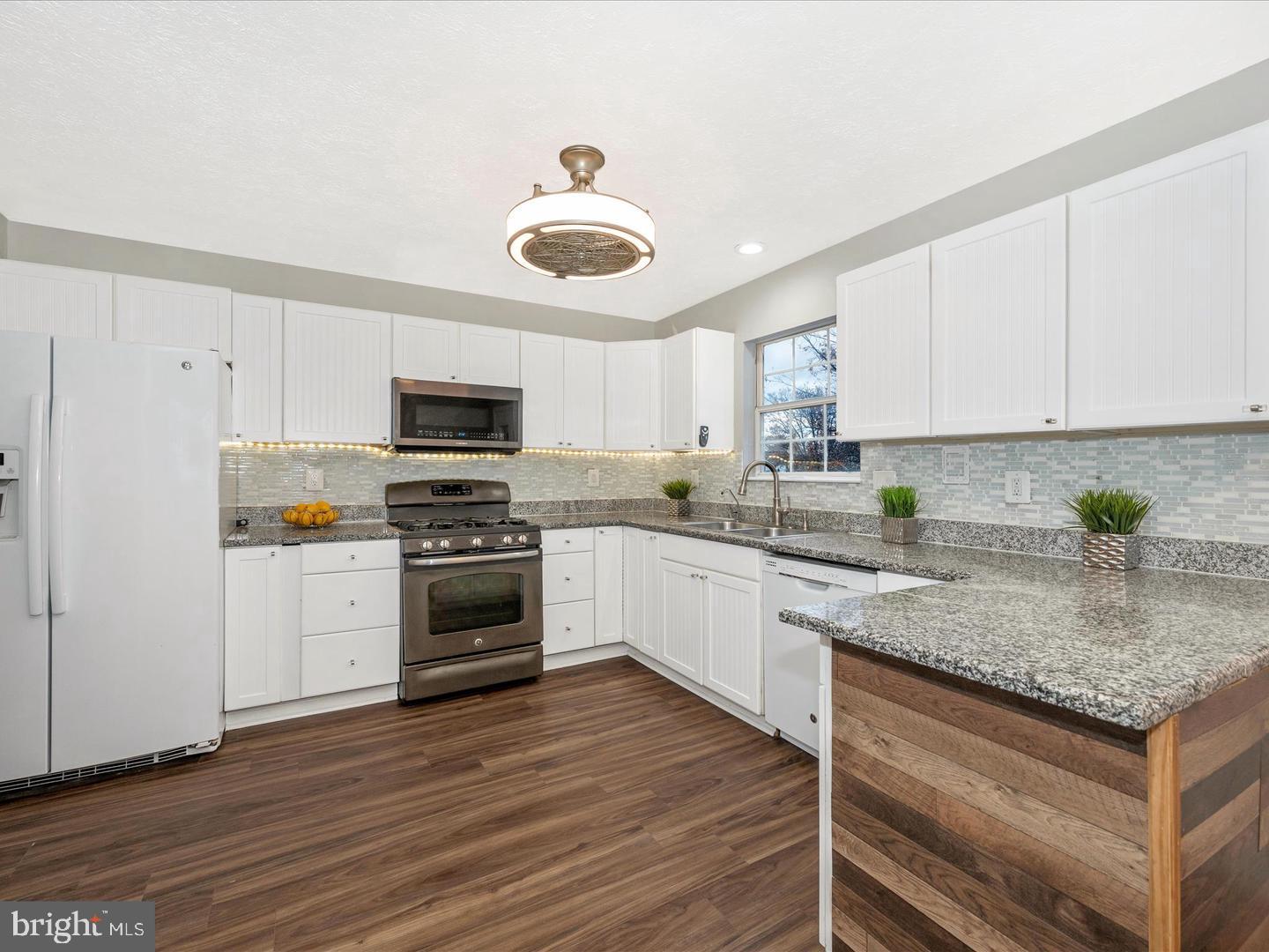 FREDERICK HEIGHTS - Residential Lease