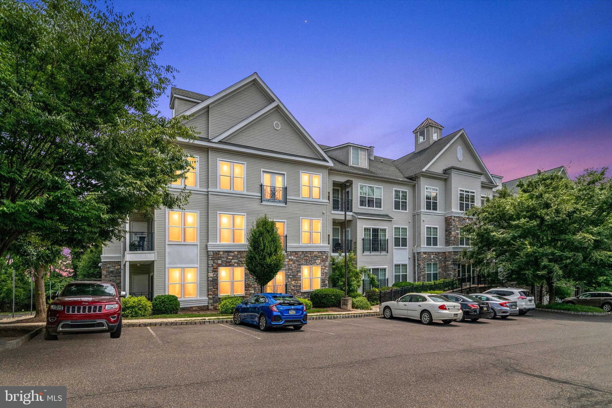 THE HOLLOW AT FOX VA - Residential