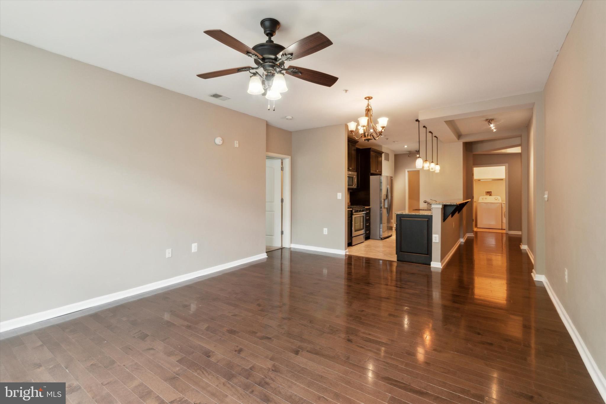 THE HOLLOW AT FOX VA - Residential