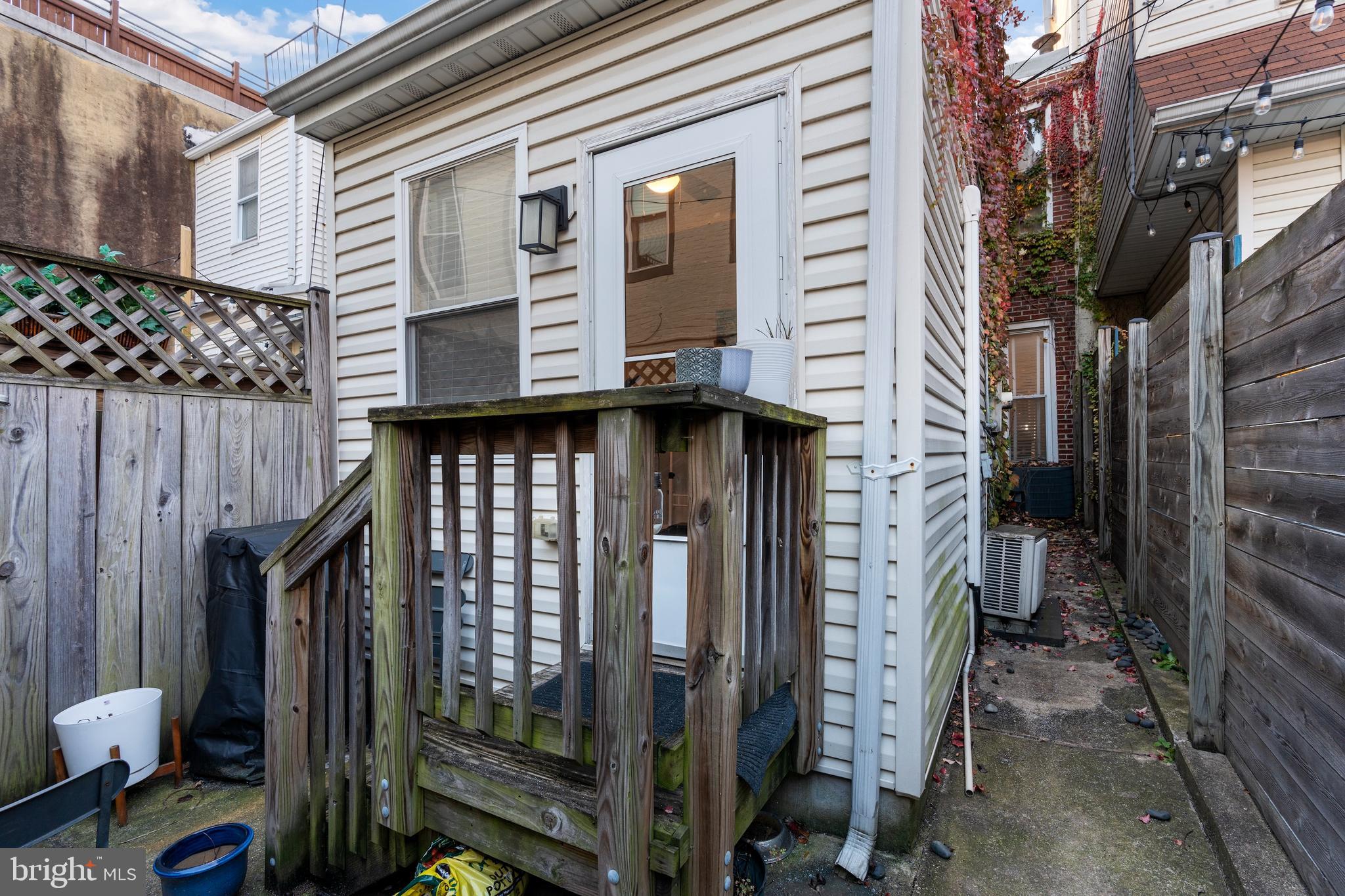 FEDERAL HILL HISTORIC DISTRICT - Residential