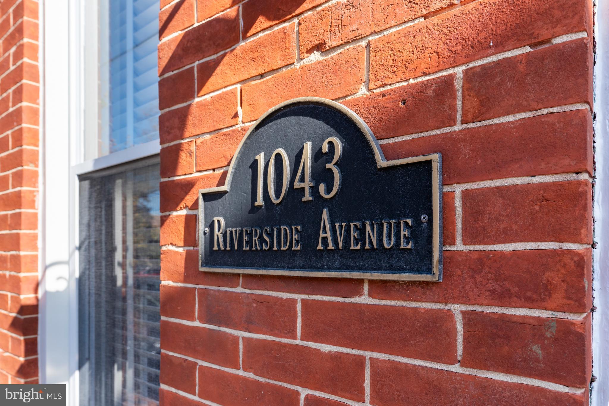 1043 RIVERSIDE AVENUE