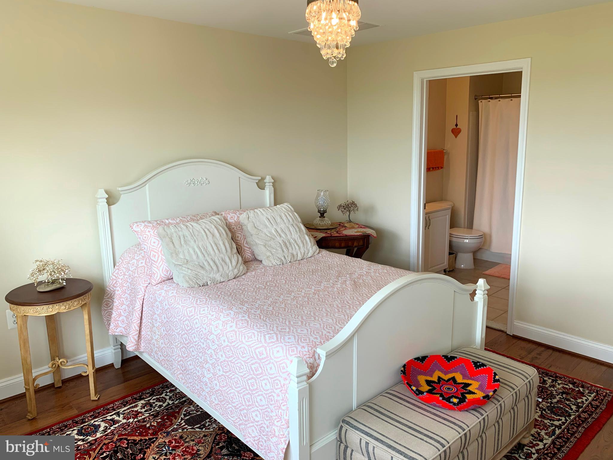 HIGH VIEW AT HUNT VALLEY - Residential Lease