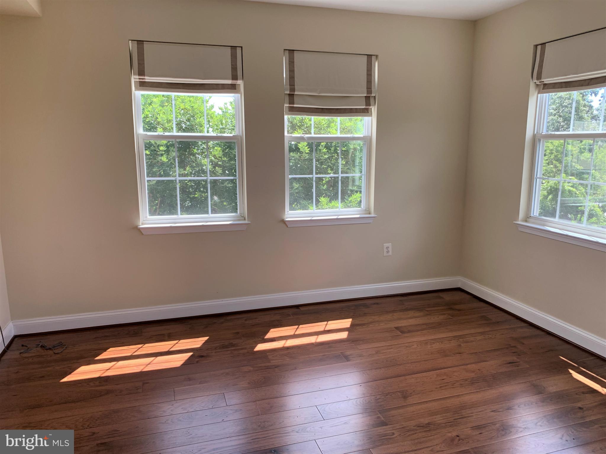 HIGH VIEW AT HUNT VALLEY - Residential Lease