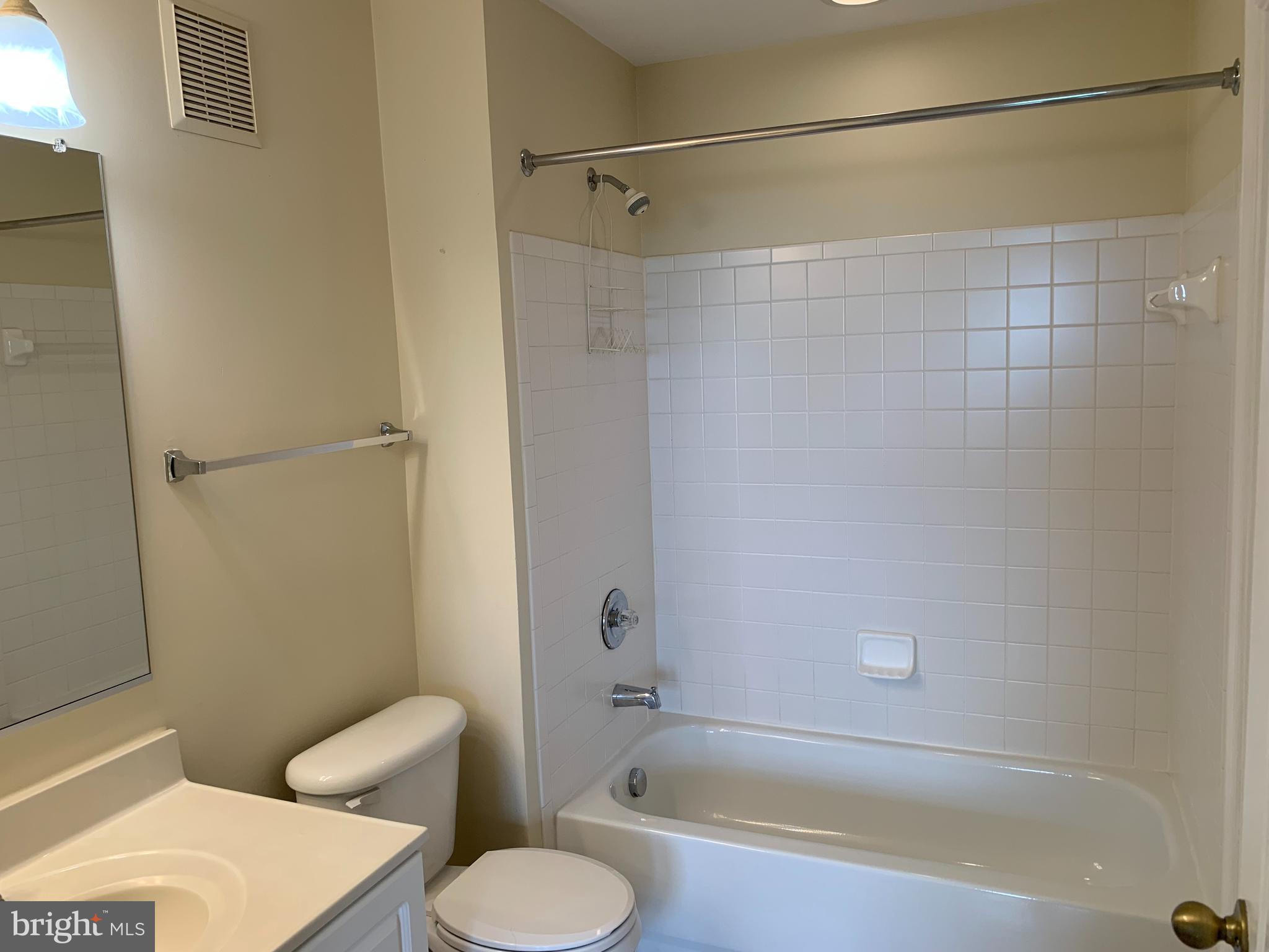 HIGH VIEW AT HUNT VALLEY - Residential Lease