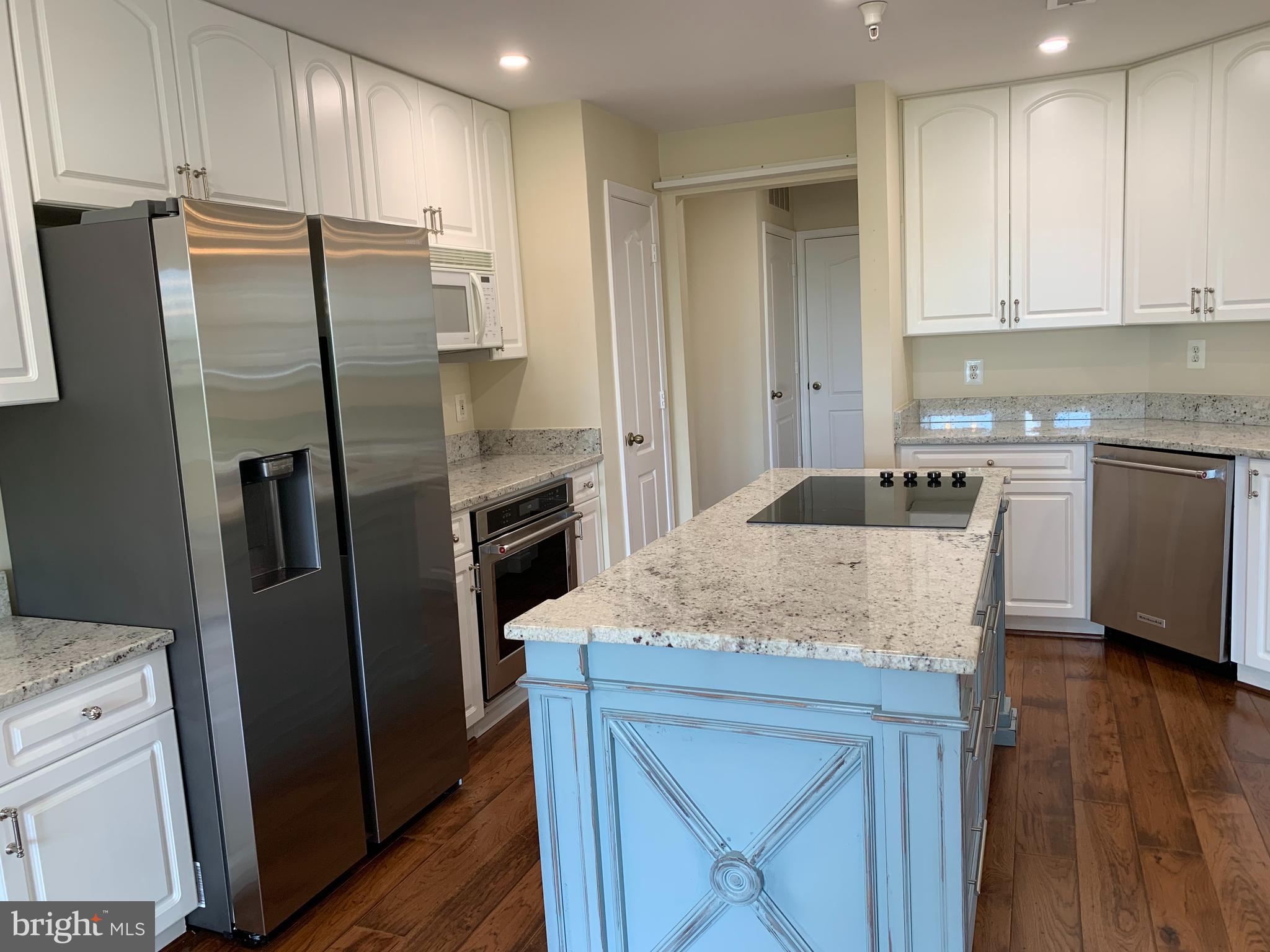 HIGH VIEW AT HUNT VALLEY - Residential Lease