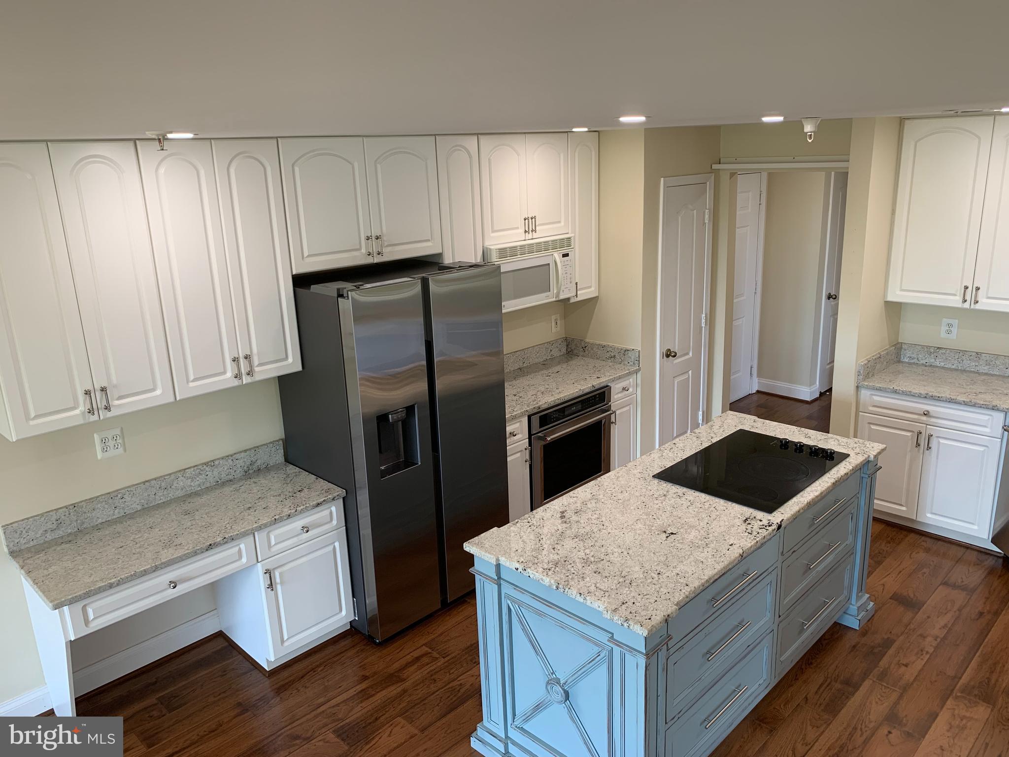 HIGH VIEW AT HUNT VALLEY - Residential Lease