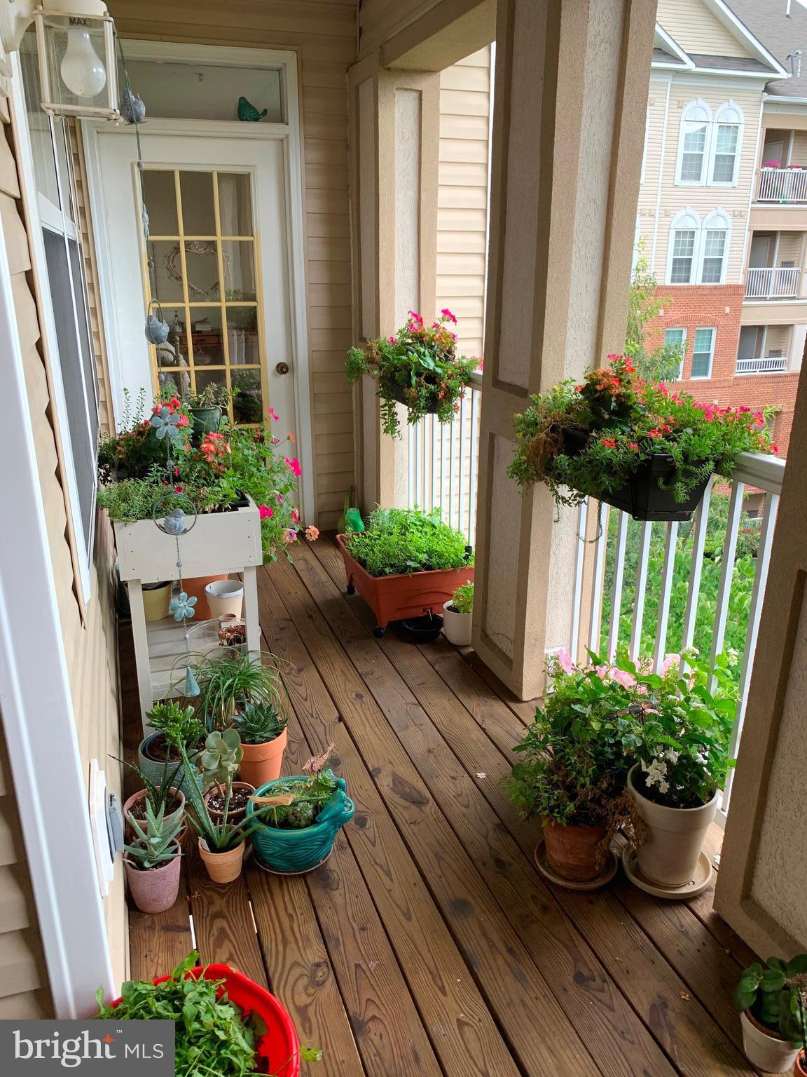 HIGH VIEW AT HUNT VALLEY - Residential Lease