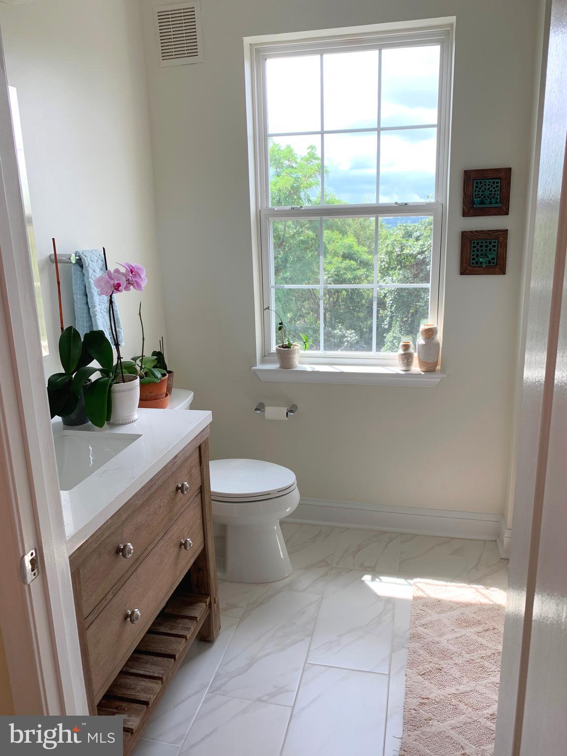 HIGH VIEW AT HUNT VALLEY - Residential Lease