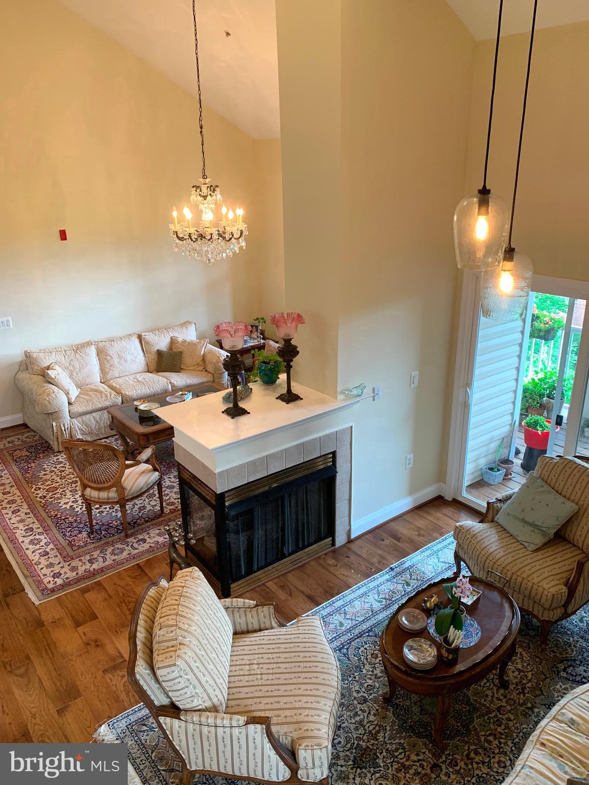 HIGH VIEW AT HUNT VALLEY - Residential Lease