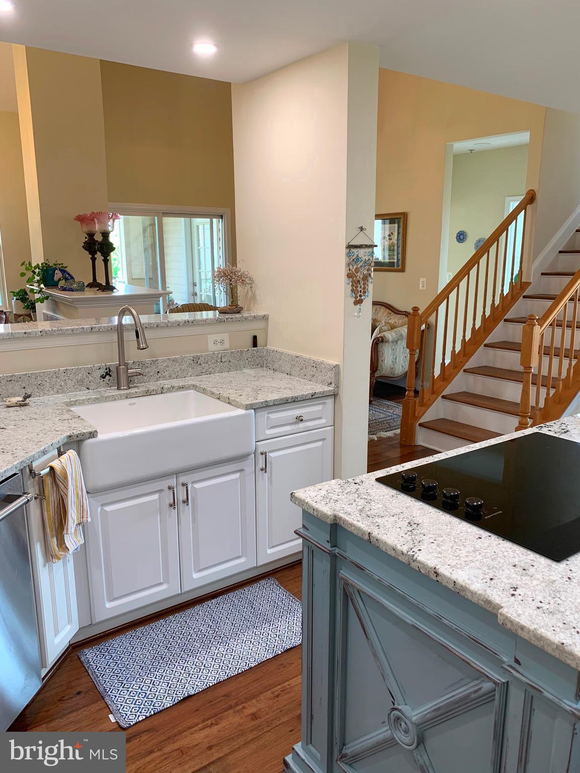 HIGH VIEW AT HUNT VALLEY - Residential Lease