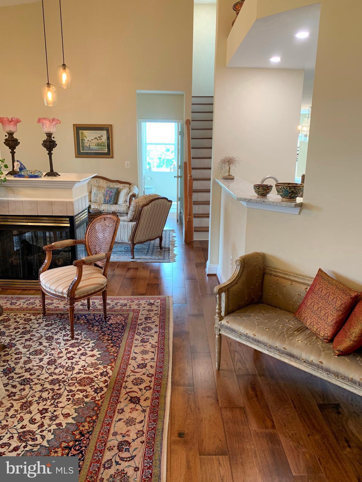 HIGH VIEW AT HUNT VALLEY - Residential Lease