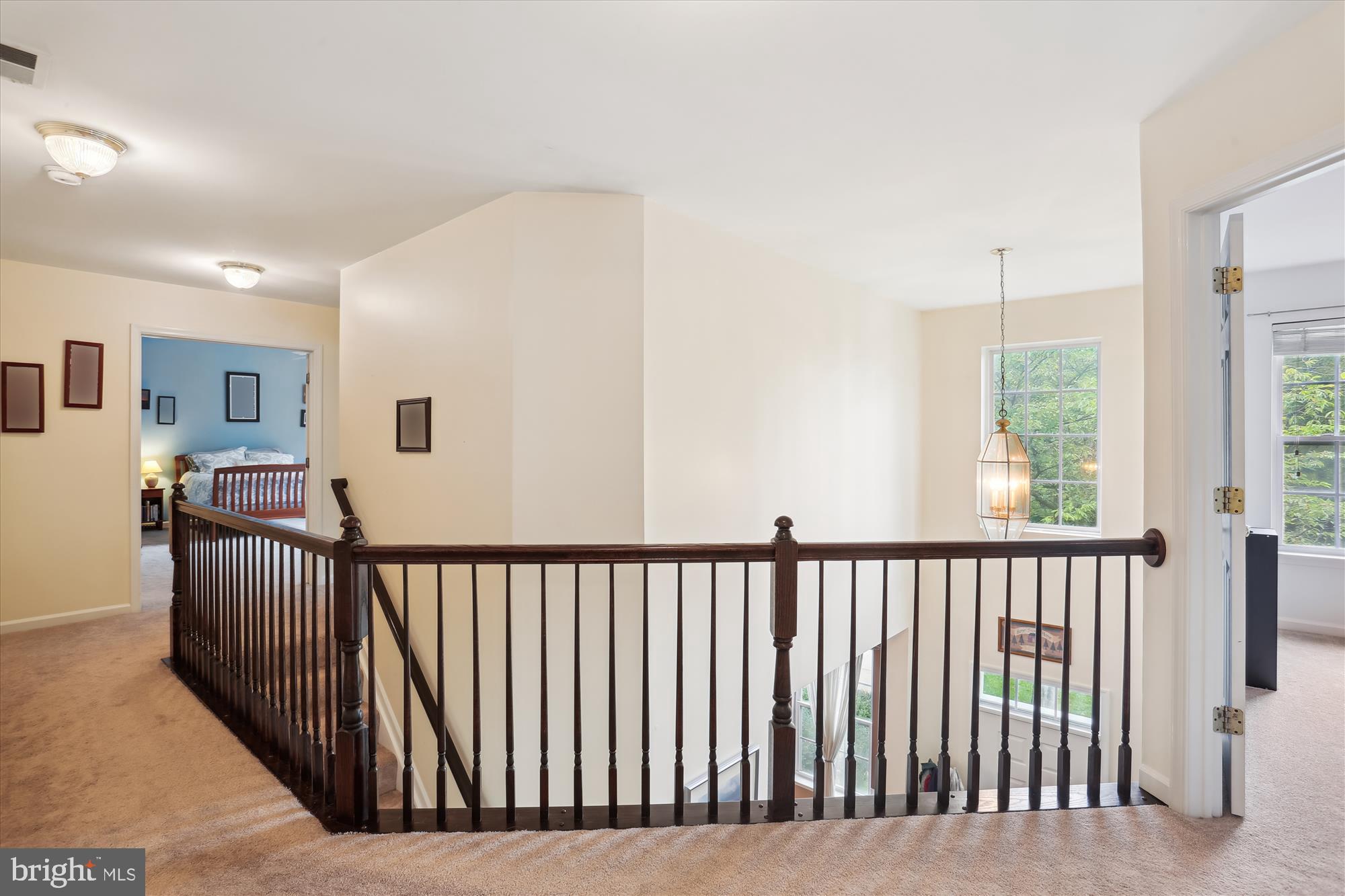 VILLAGE OF RIVER HILL - Residential