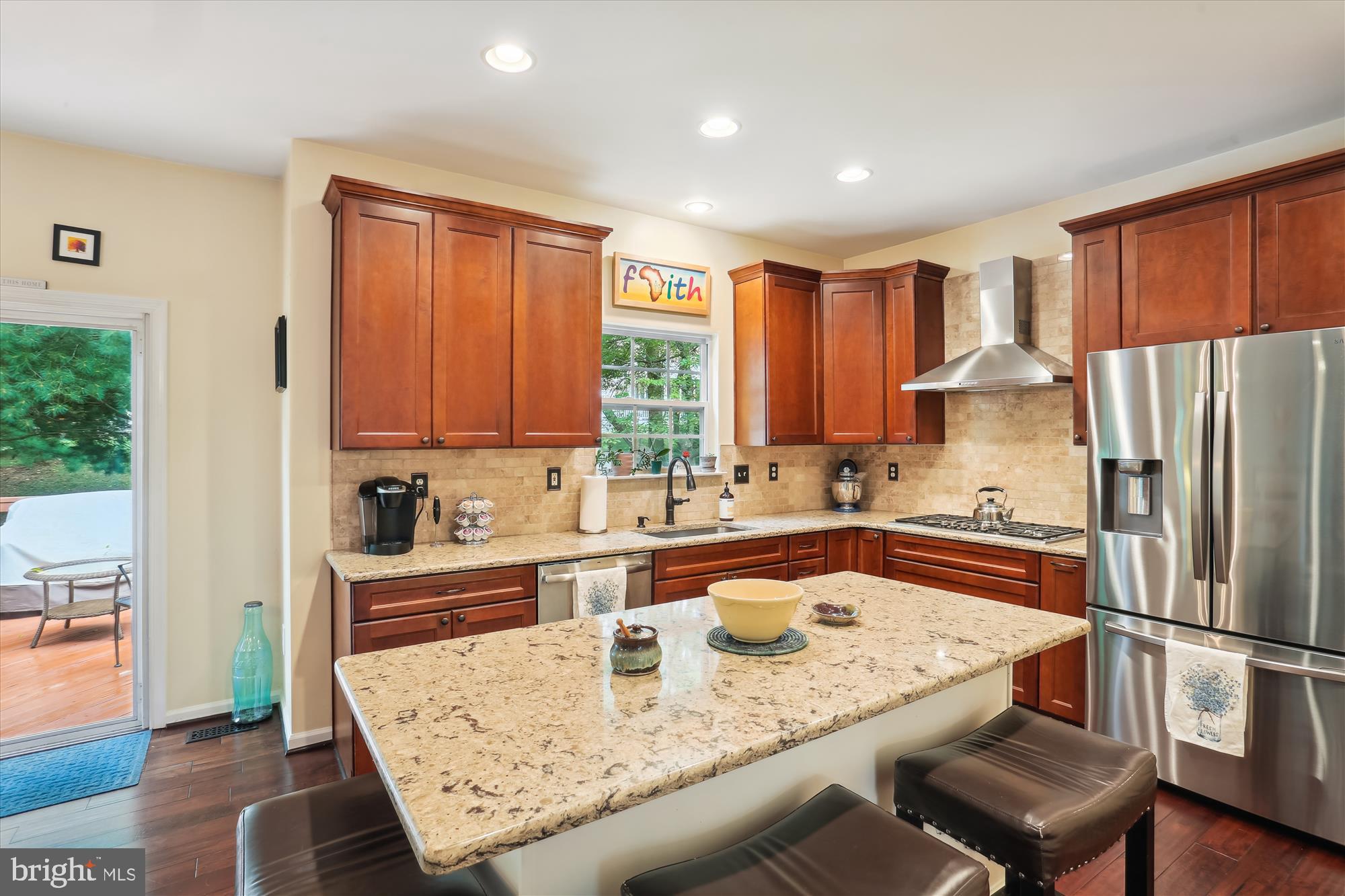 VILLAGE OF RIVER HILL - Residential