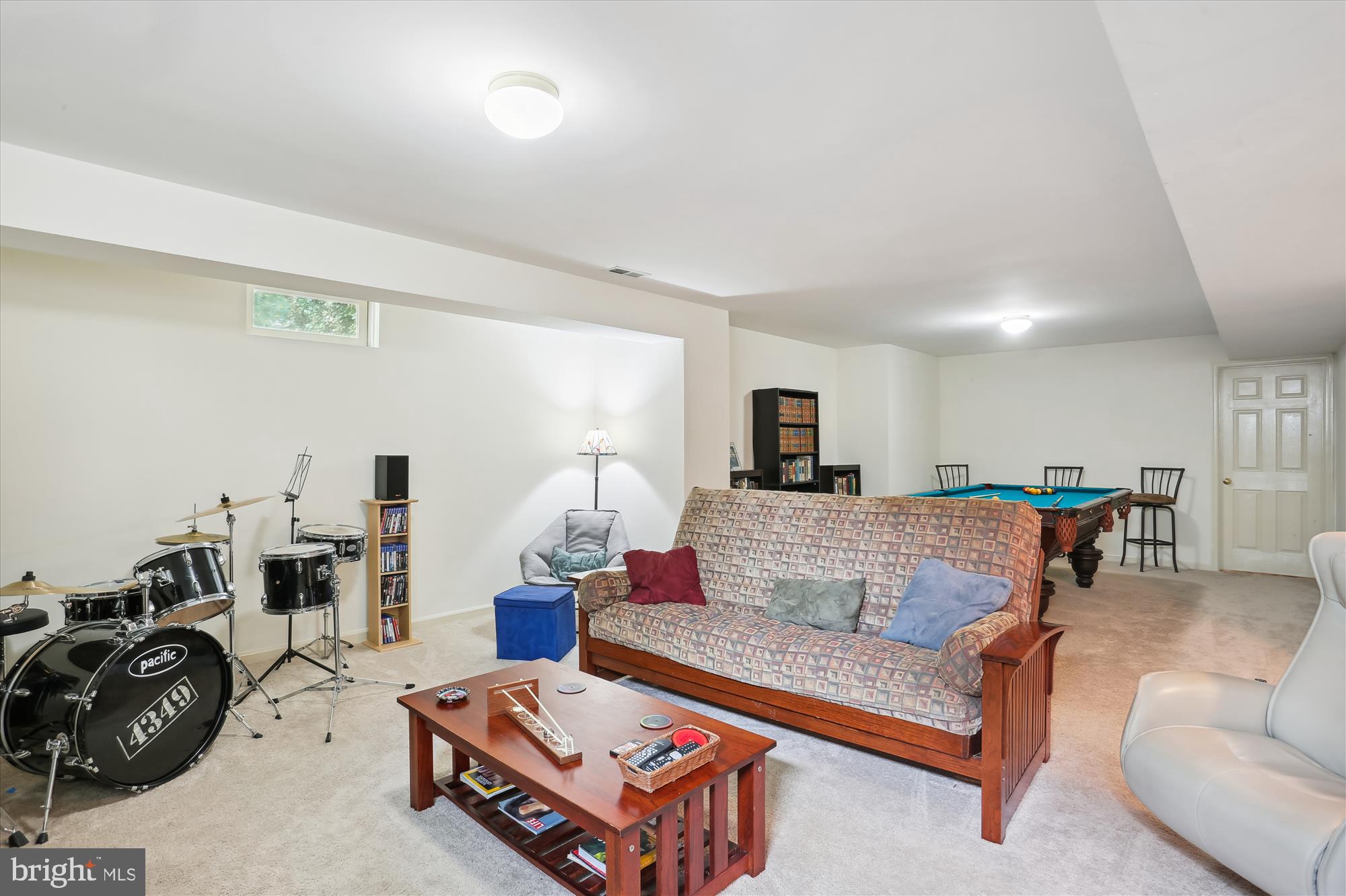 VILLAGE OF RIVER HILL - Residential