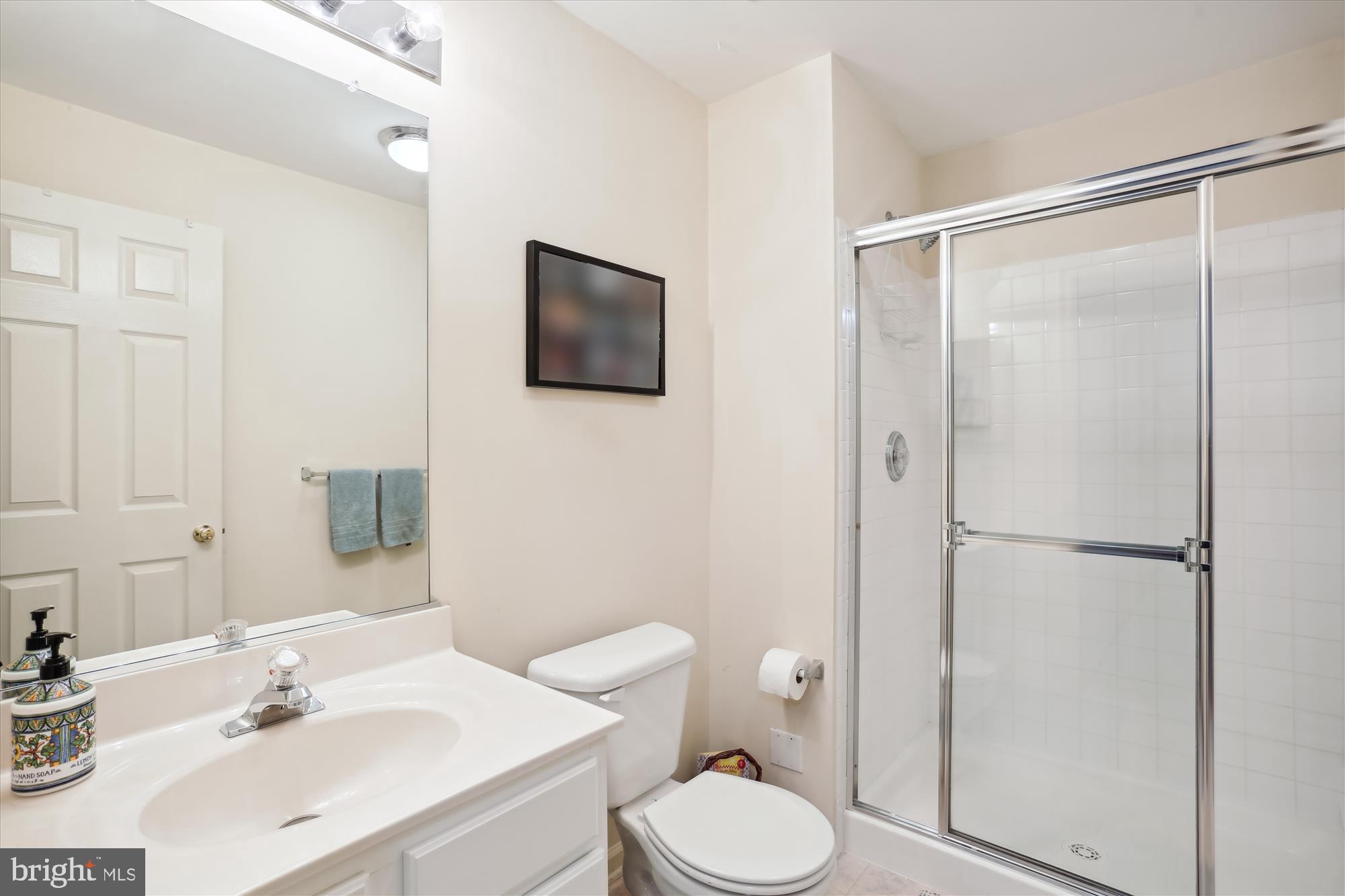 VILLAGE OF RIVER HILL - Residential