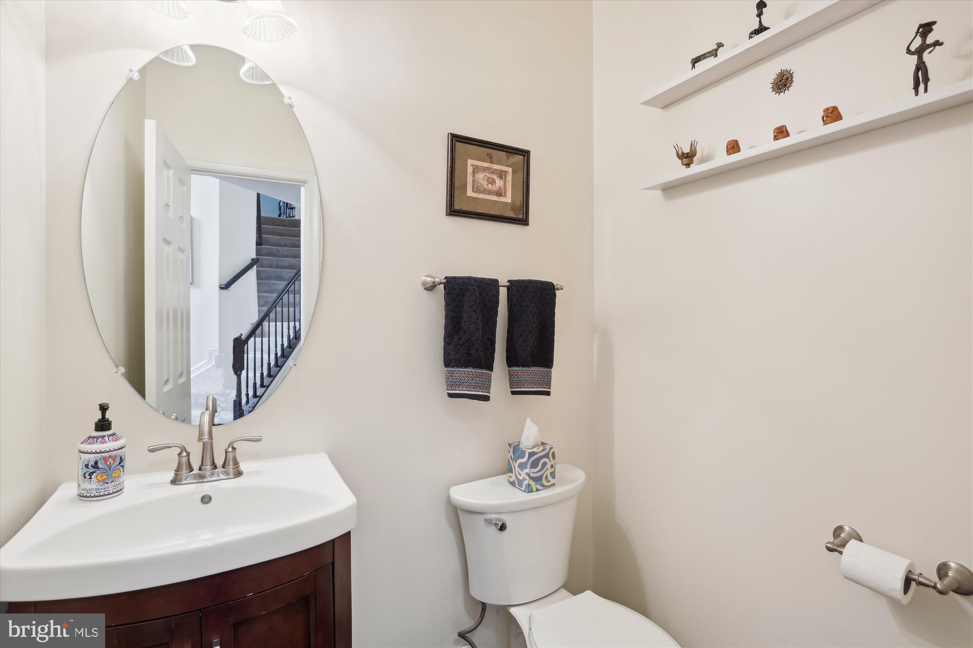 VILLAGE OF RIVER HILL - Residential