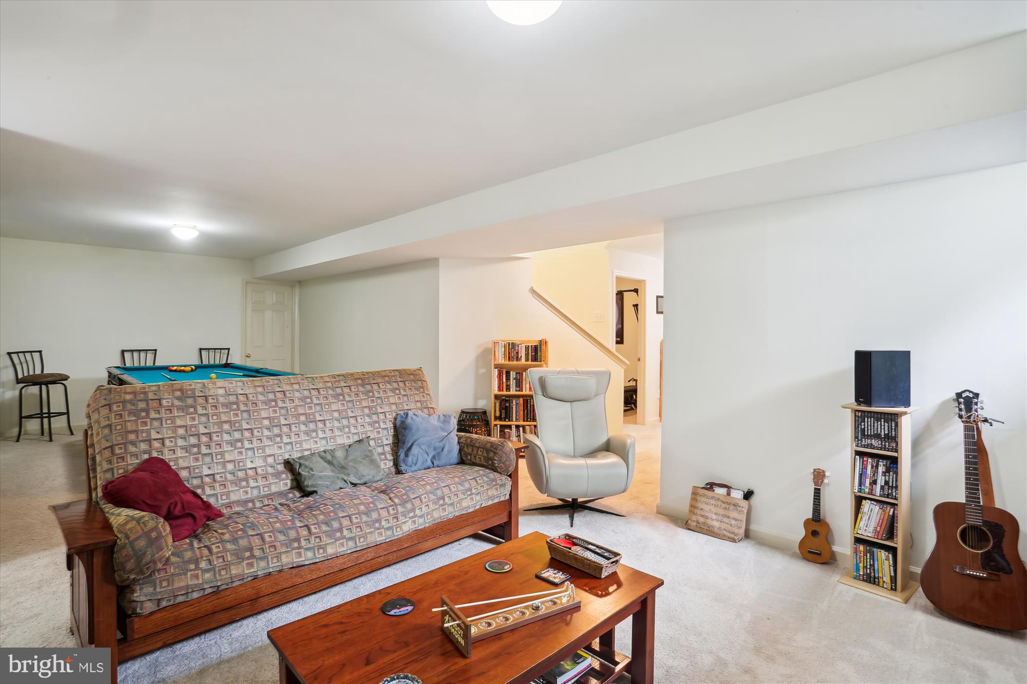 VILLAGE OF RIVER HILL - Residential