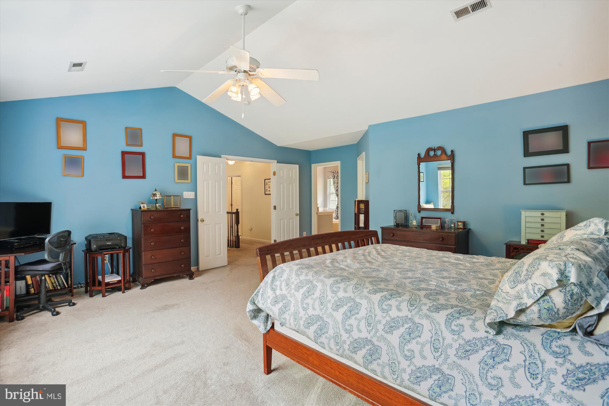 VILLAGE OF RIVER HILL - Residential