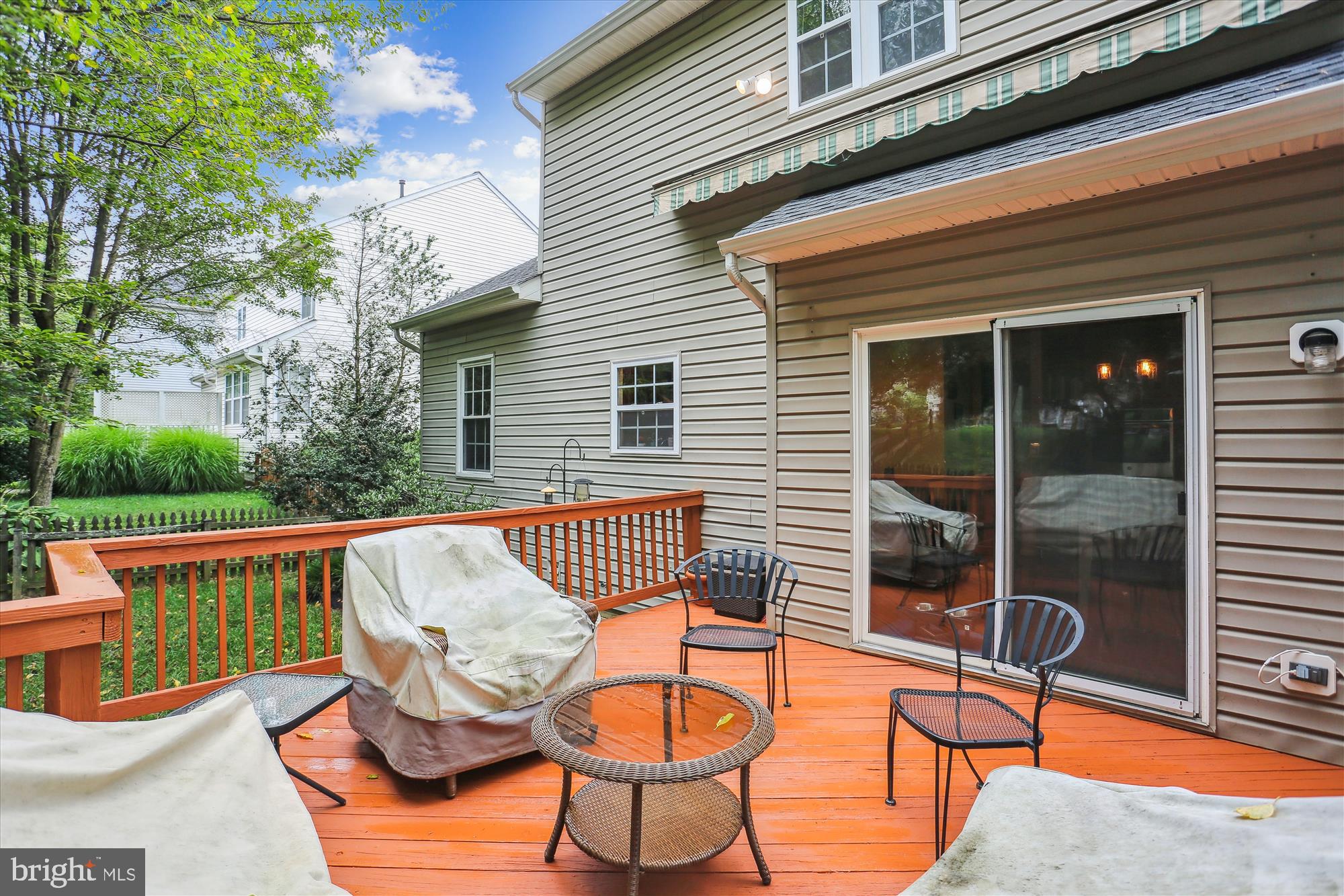 VILLAGE OF RIVER HILL - Residential