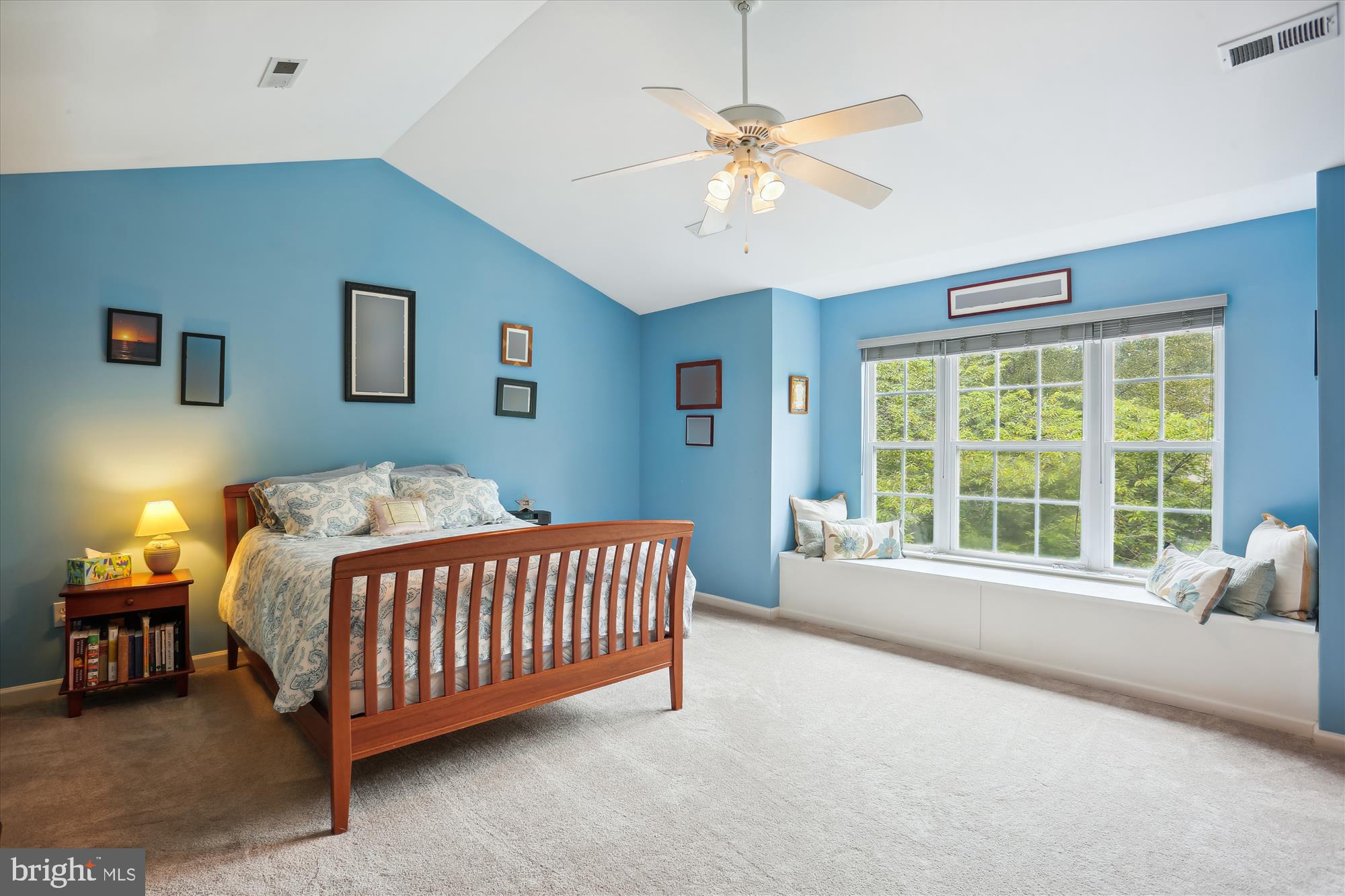 VILLAGE OF RIVER HILL - Residential