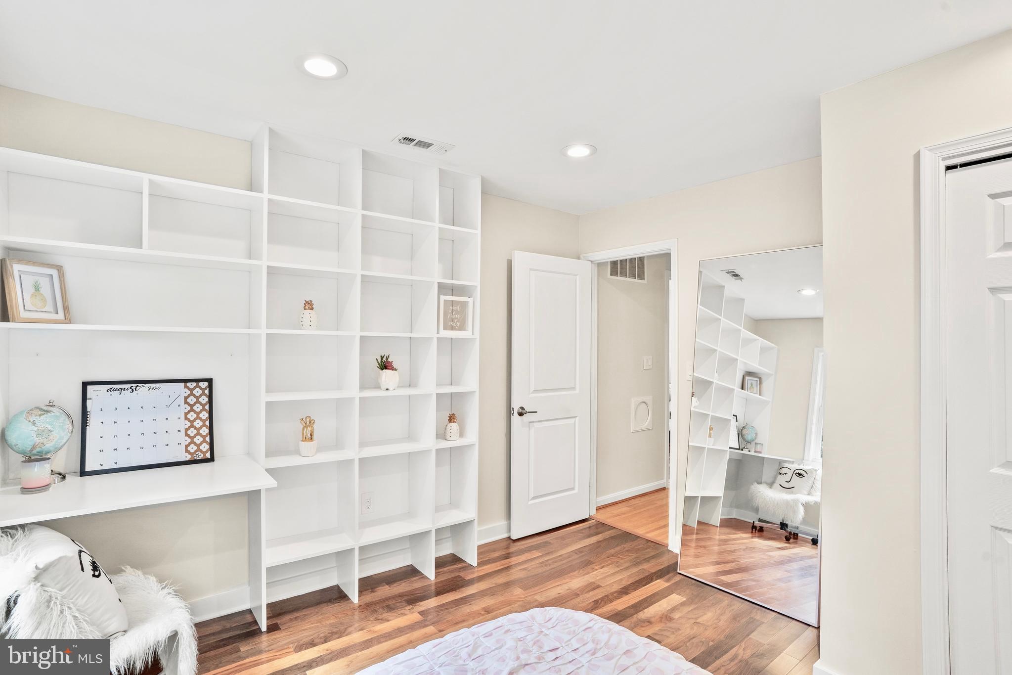 OLDFIELD - Residential