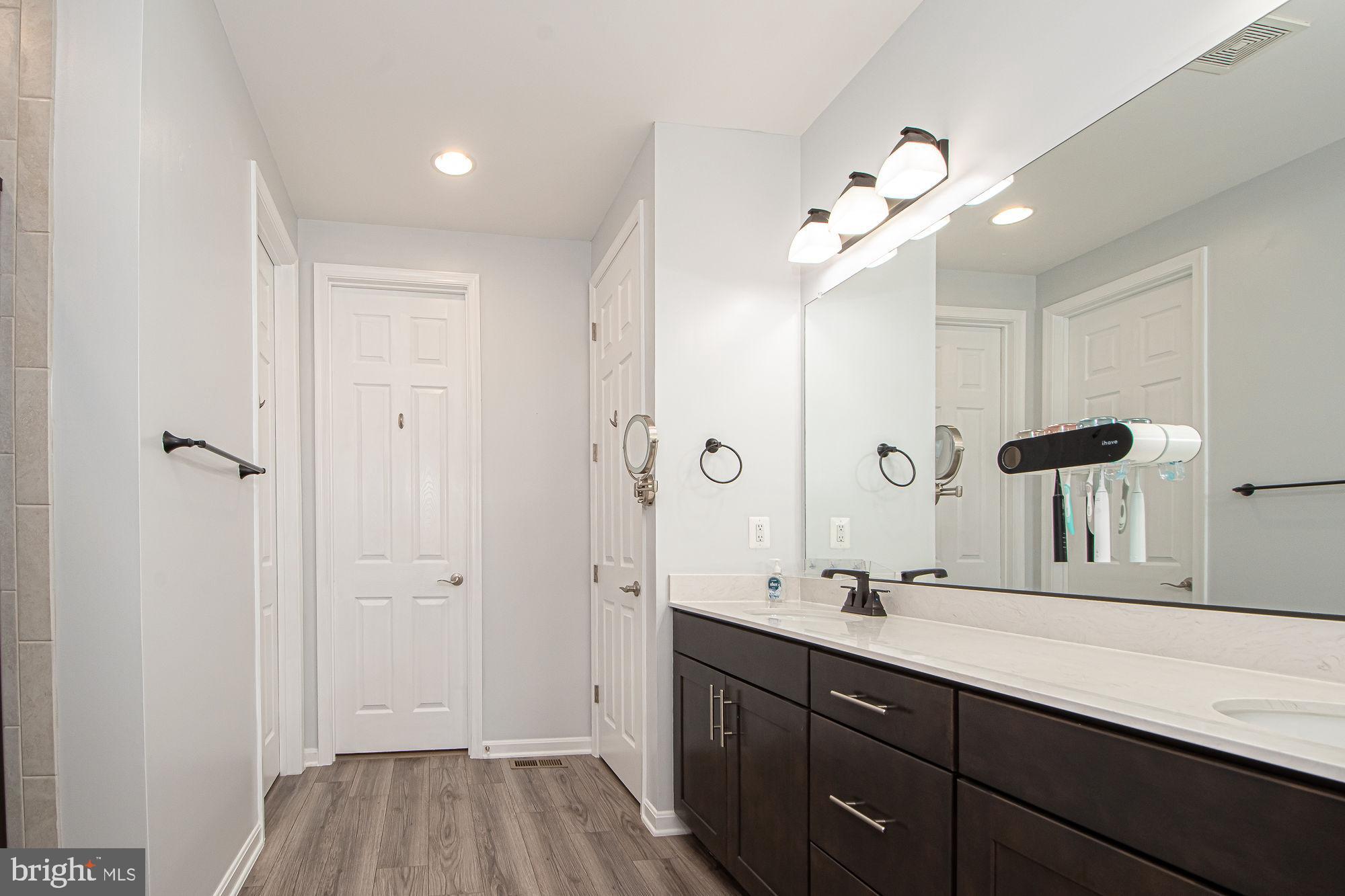 SOUTHERN HILLS - Residential