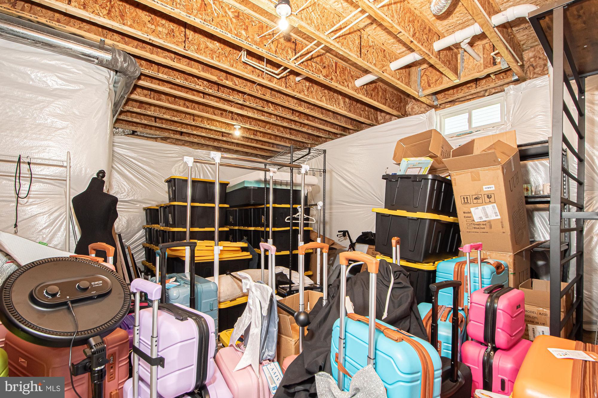 SOUTHERN HILLS - Residential