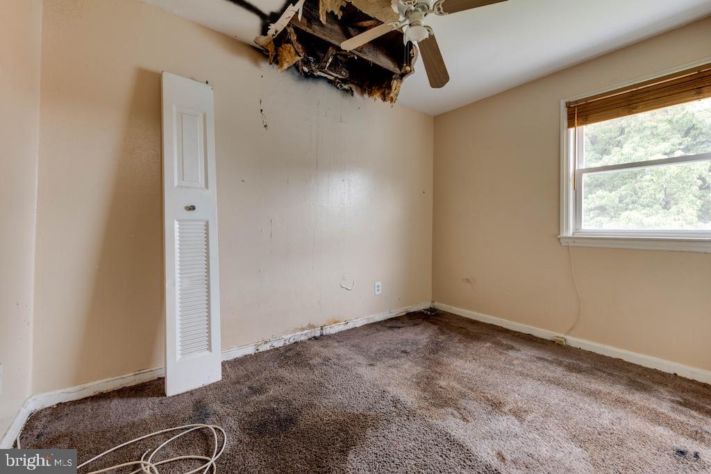 IVERSON VILLAGE CONDO - Residential
