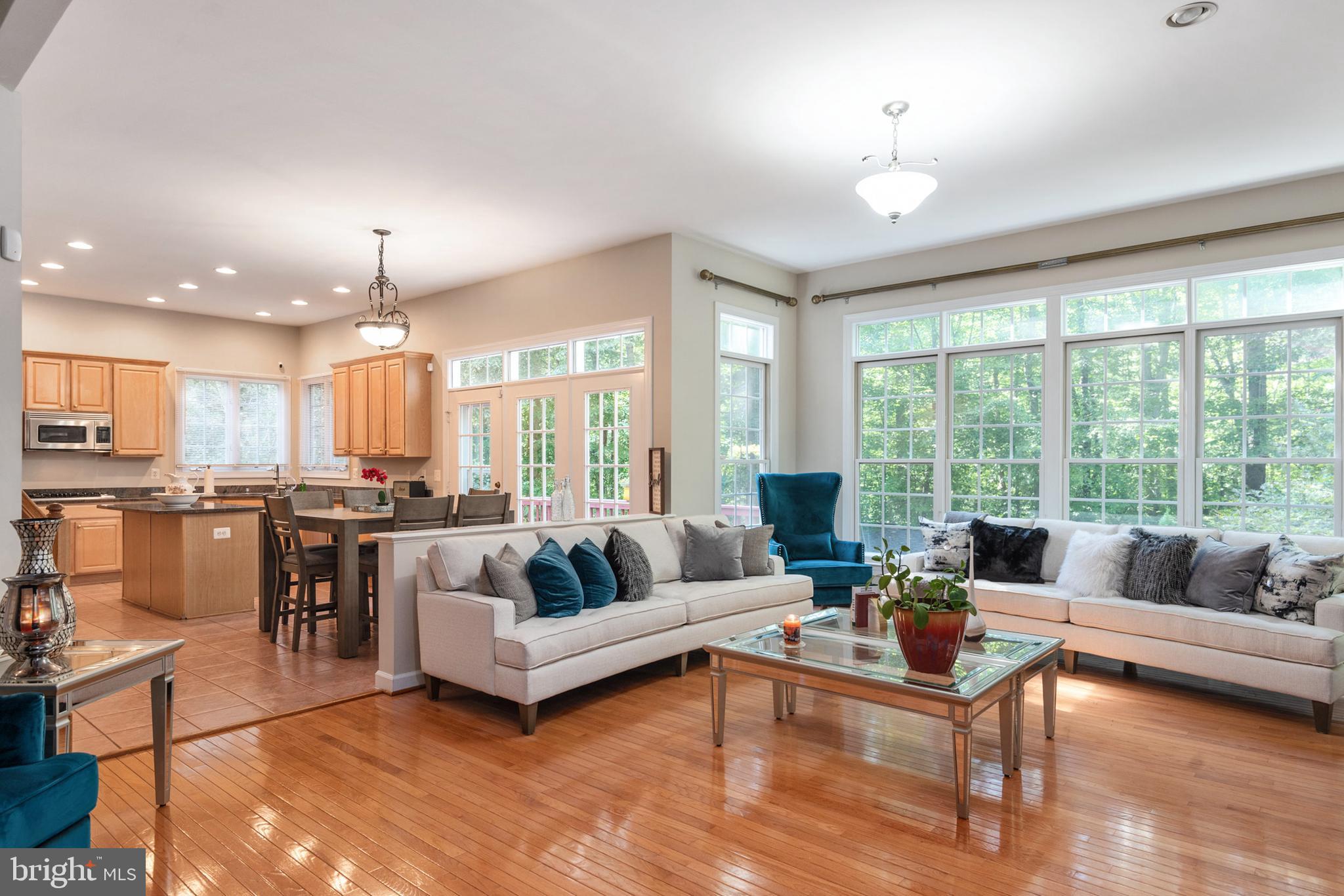 HOLLY BROOK/SPRINGVALE - Residential