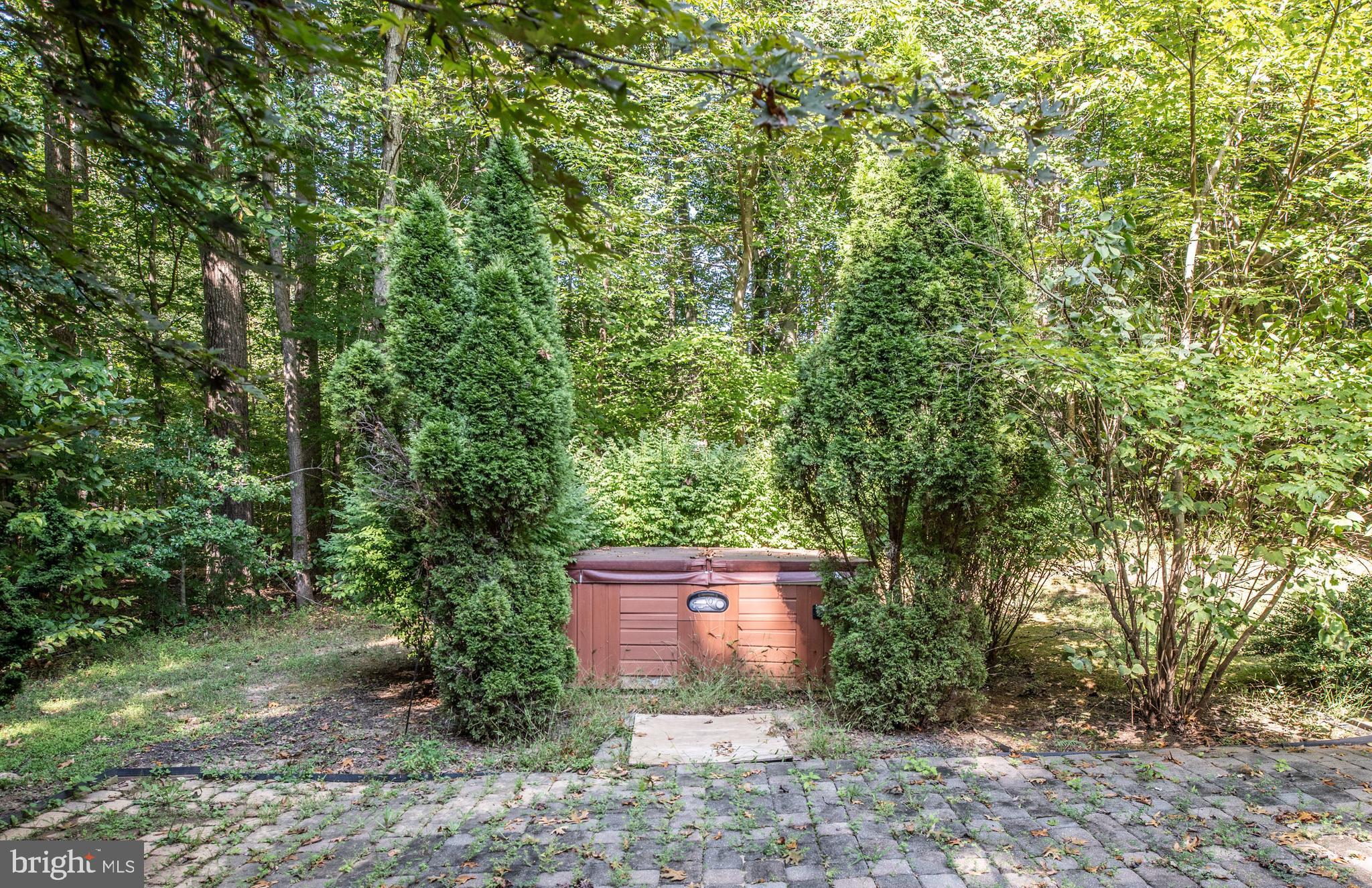 HOLLY BROOK/SPRINGVALE - Residential