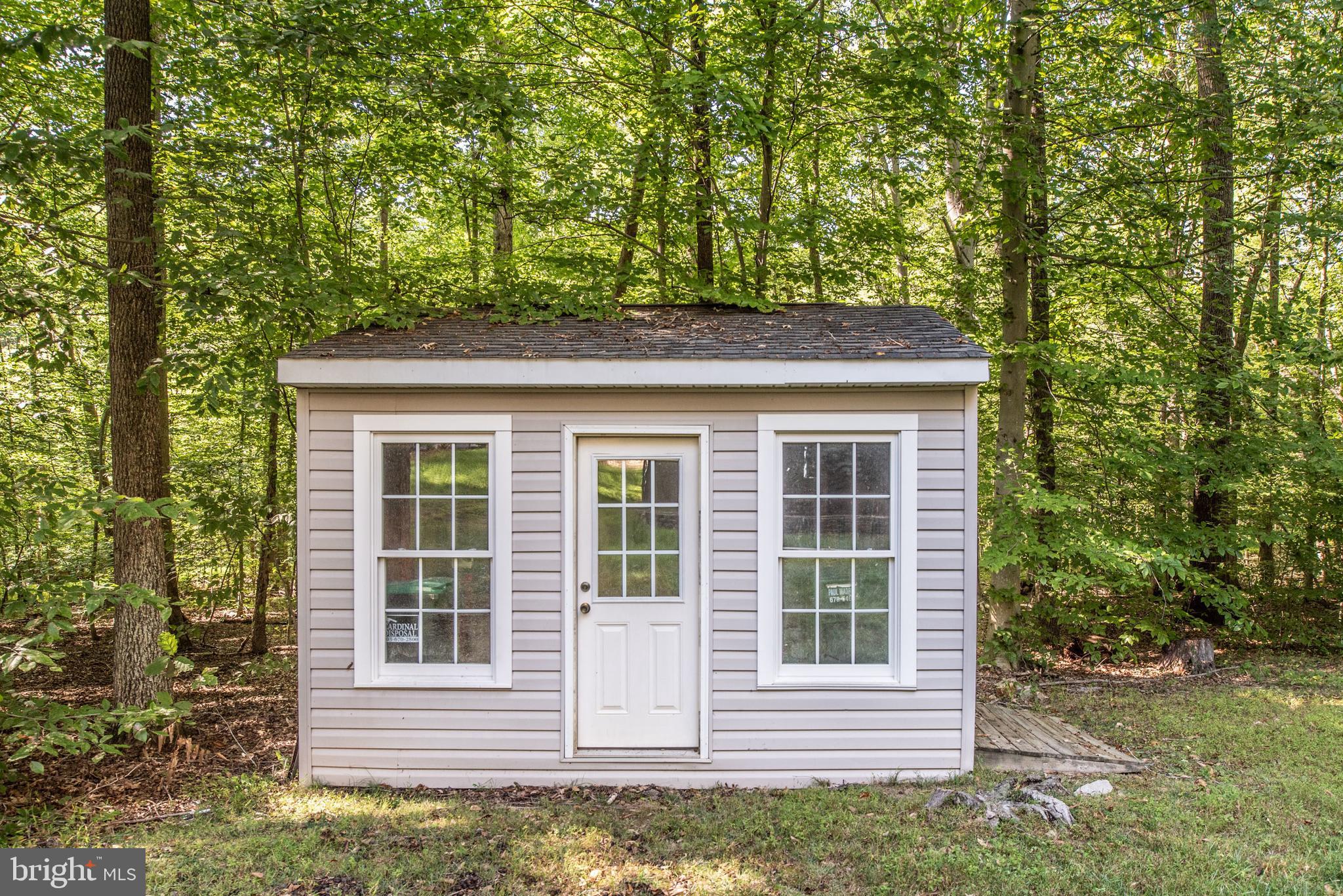 HOLLY BROOK/SPRINGVALE - Residential