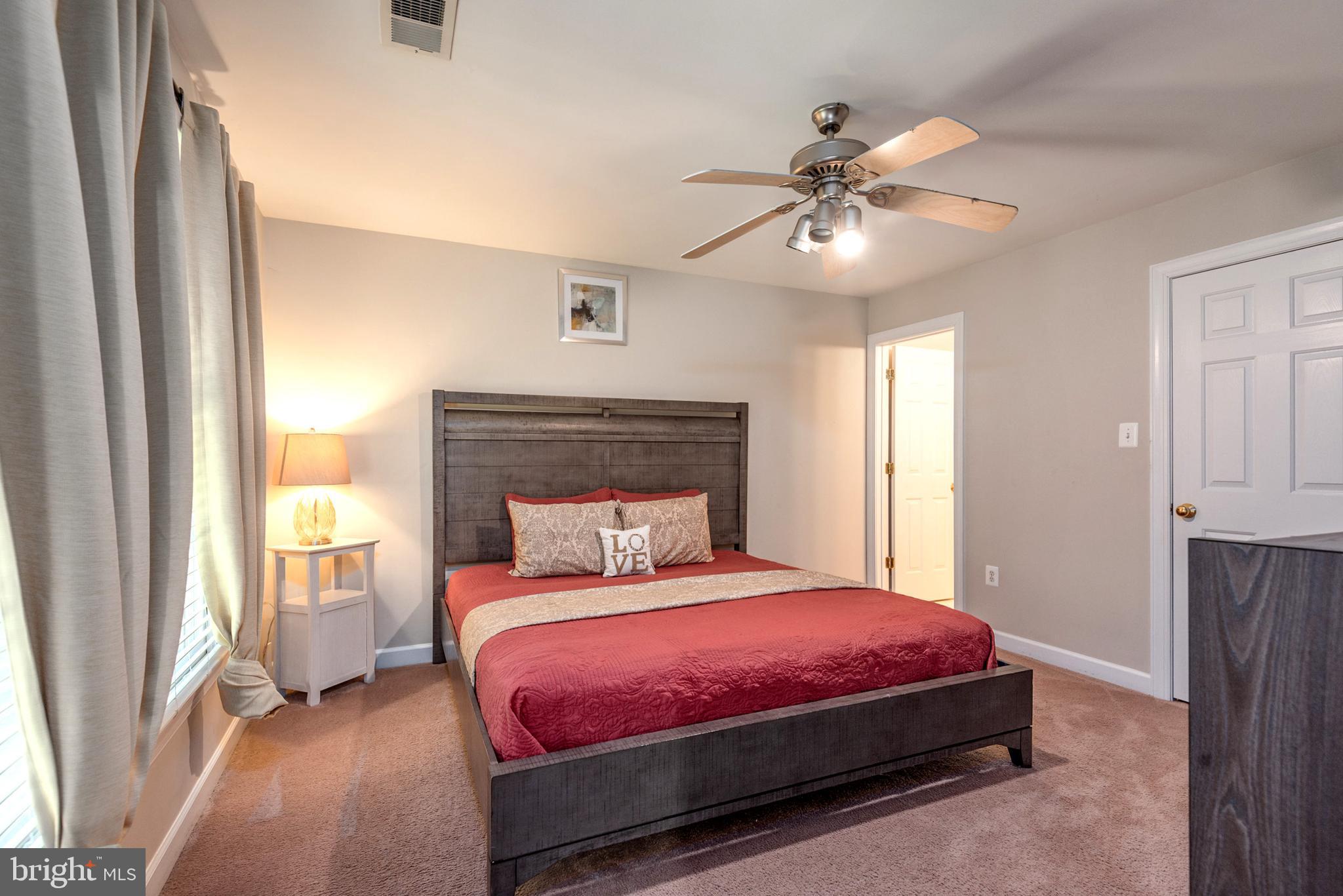 HOLLY BROOK/SPRINGVALE - Residential