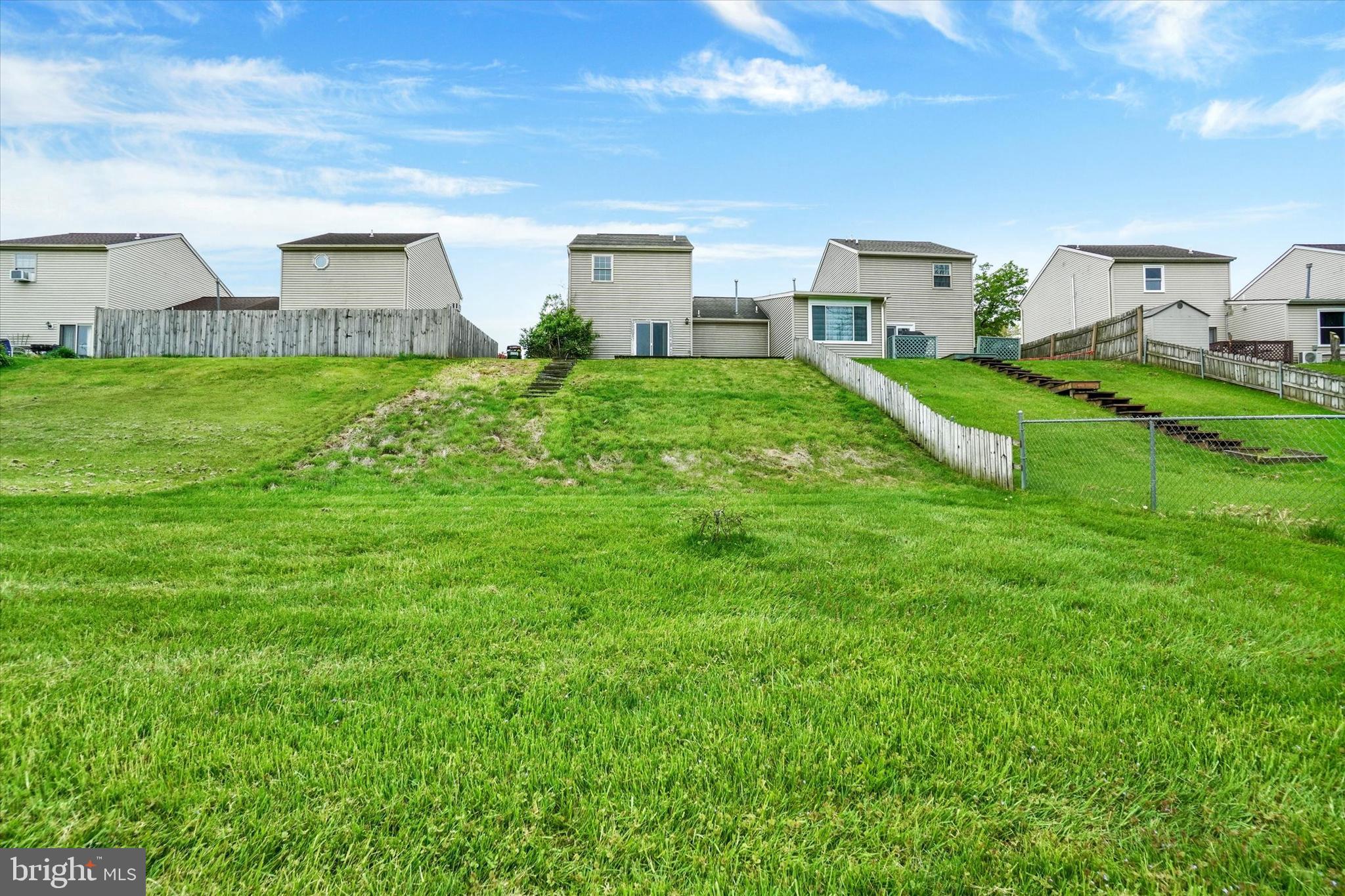 STONEBRIDGE - Residential