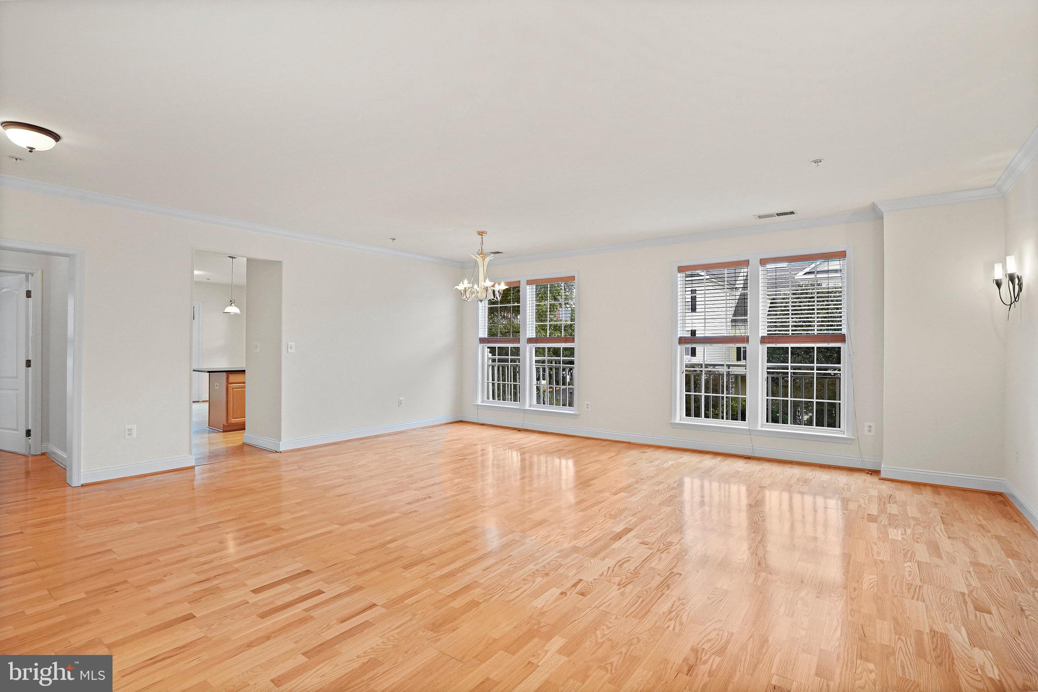 KING FARM BAILEYS COMMON - Residential