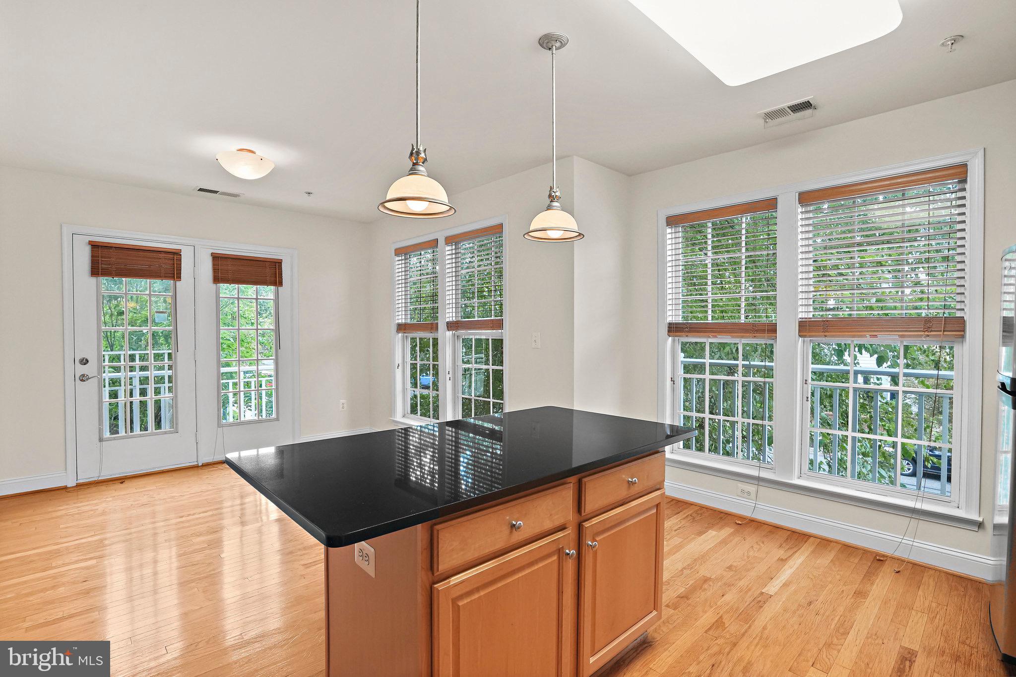 KING FARM BAILEYS COMMON - Residential