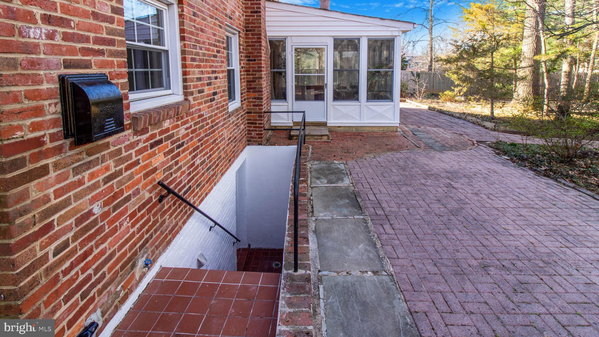 POTOMAC WOODS - Residential