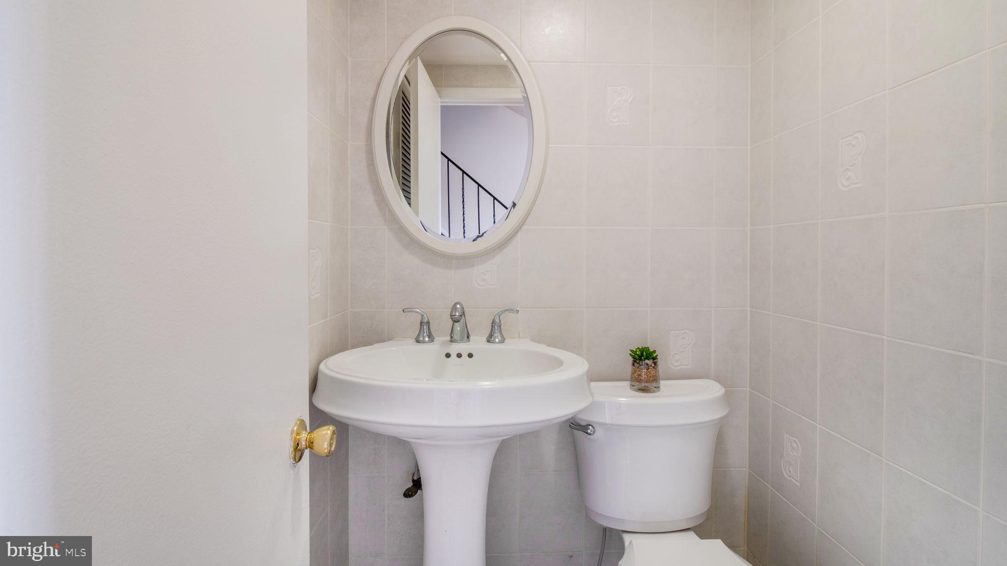 POTOMAC WOODS - Residential