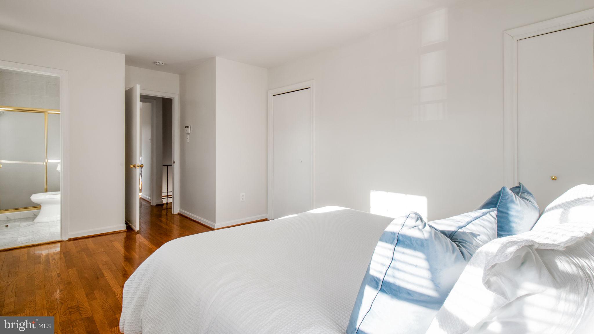 POTOMAC WOODS - Residential