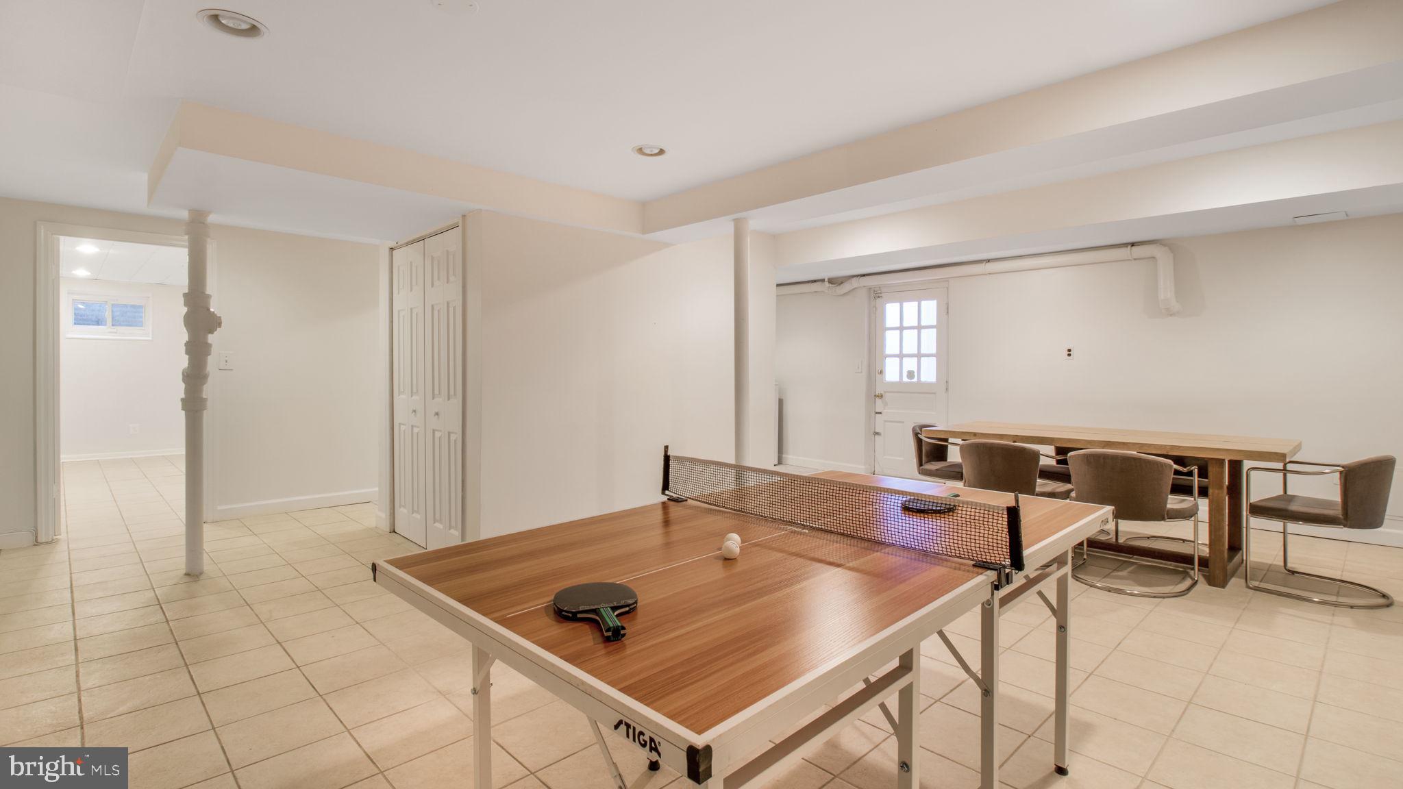 POTOMAC WOODS - Residential