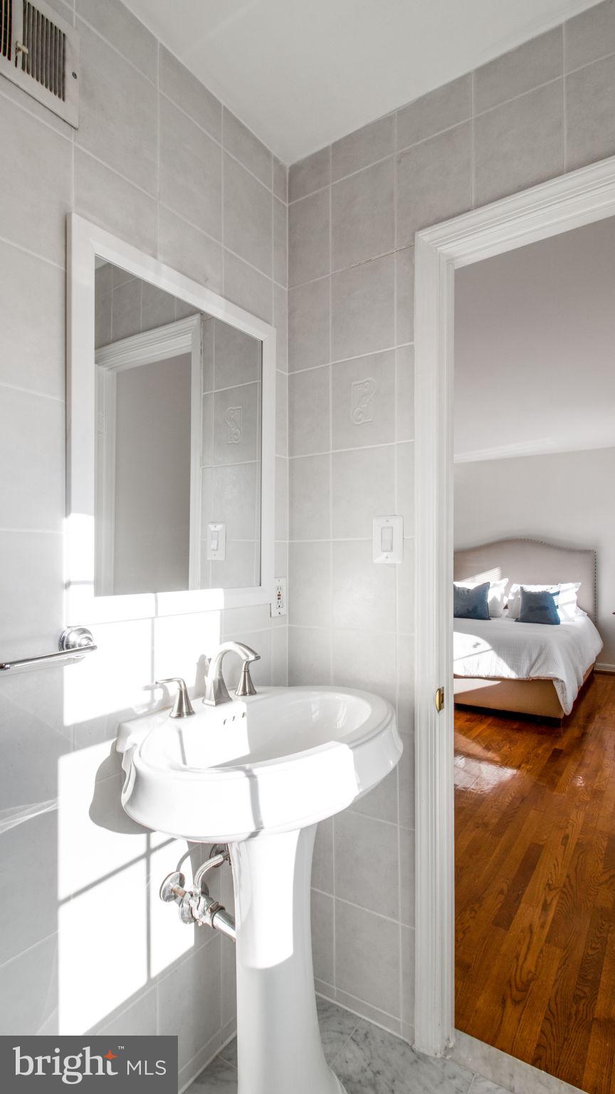 POTOMAC WOODS - Residential