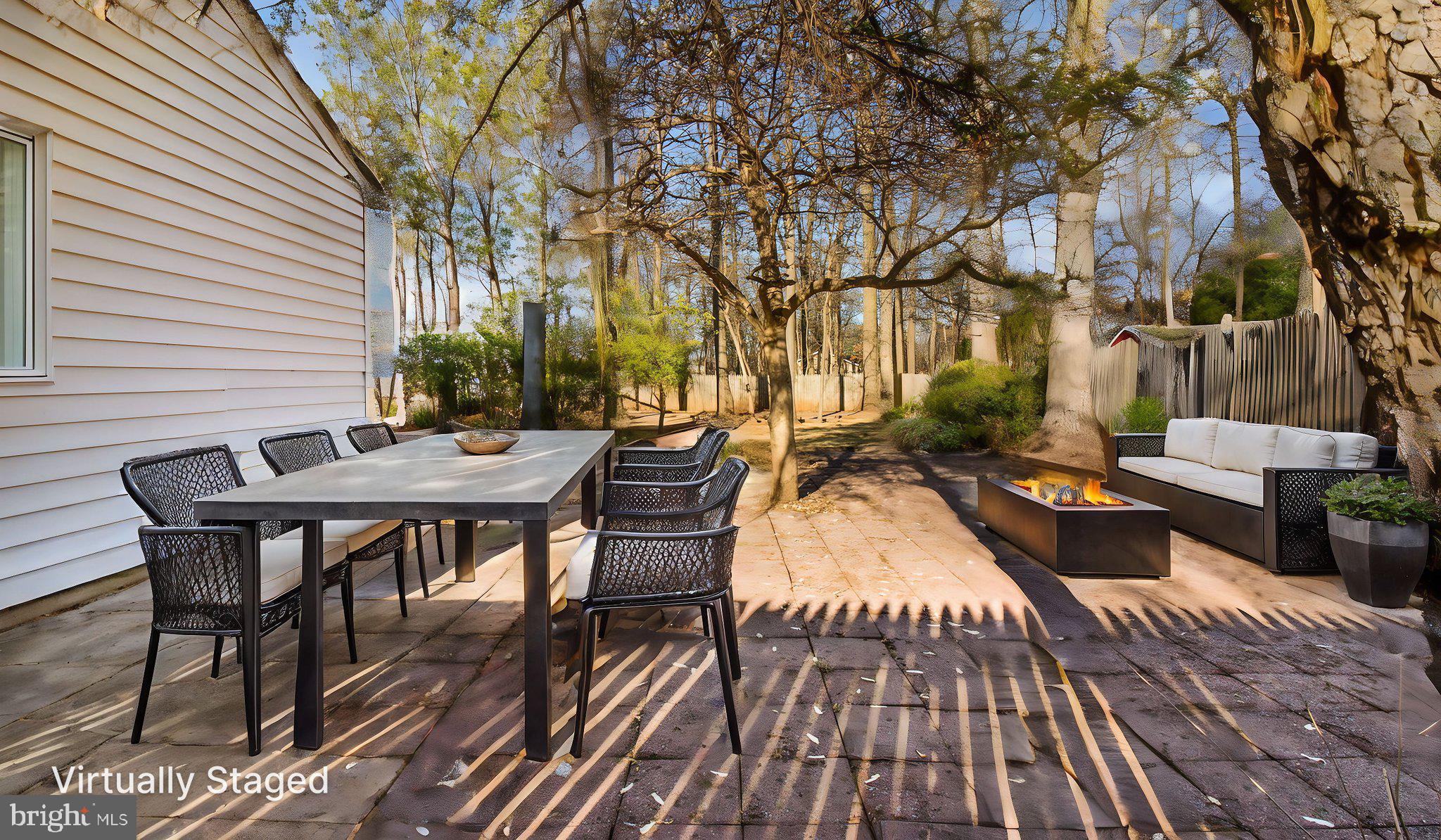 POTOMAC WOODS - Residential