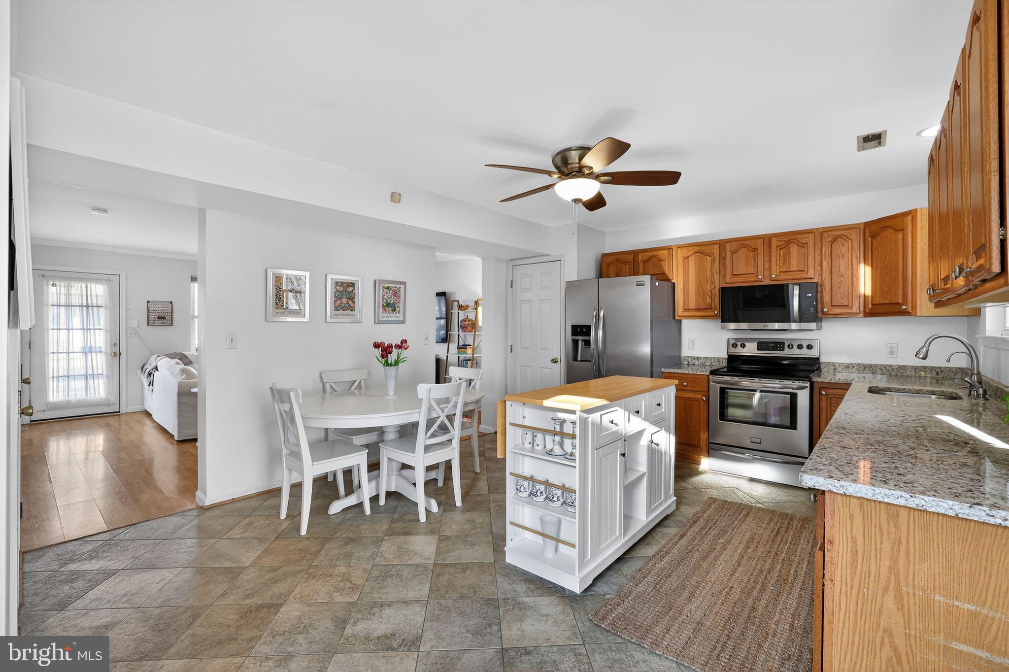 SELBY ON THE BAY - Residential