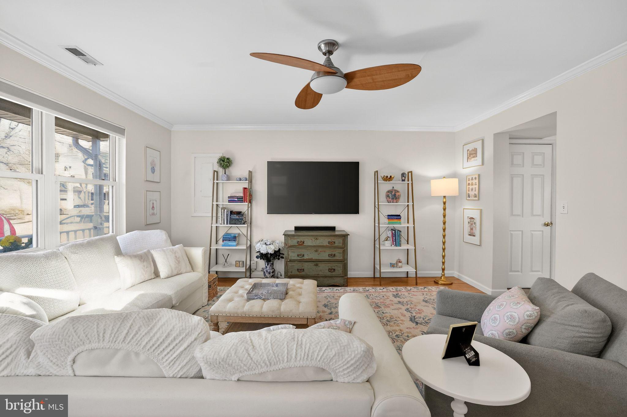 SELBY ON THE BAY - Residential